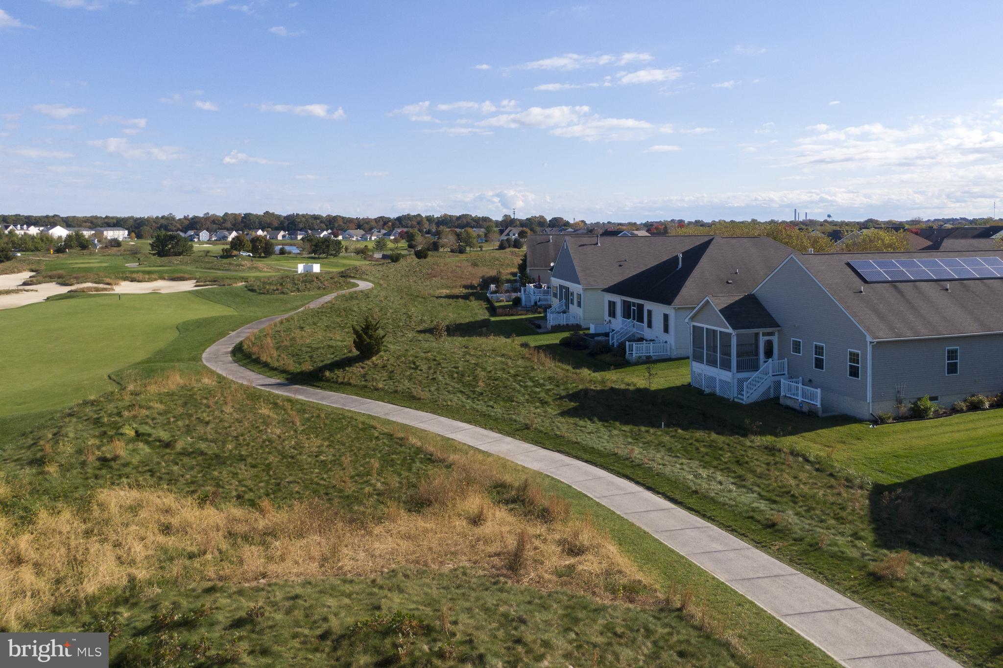 PLANTATION LAKES - Residential