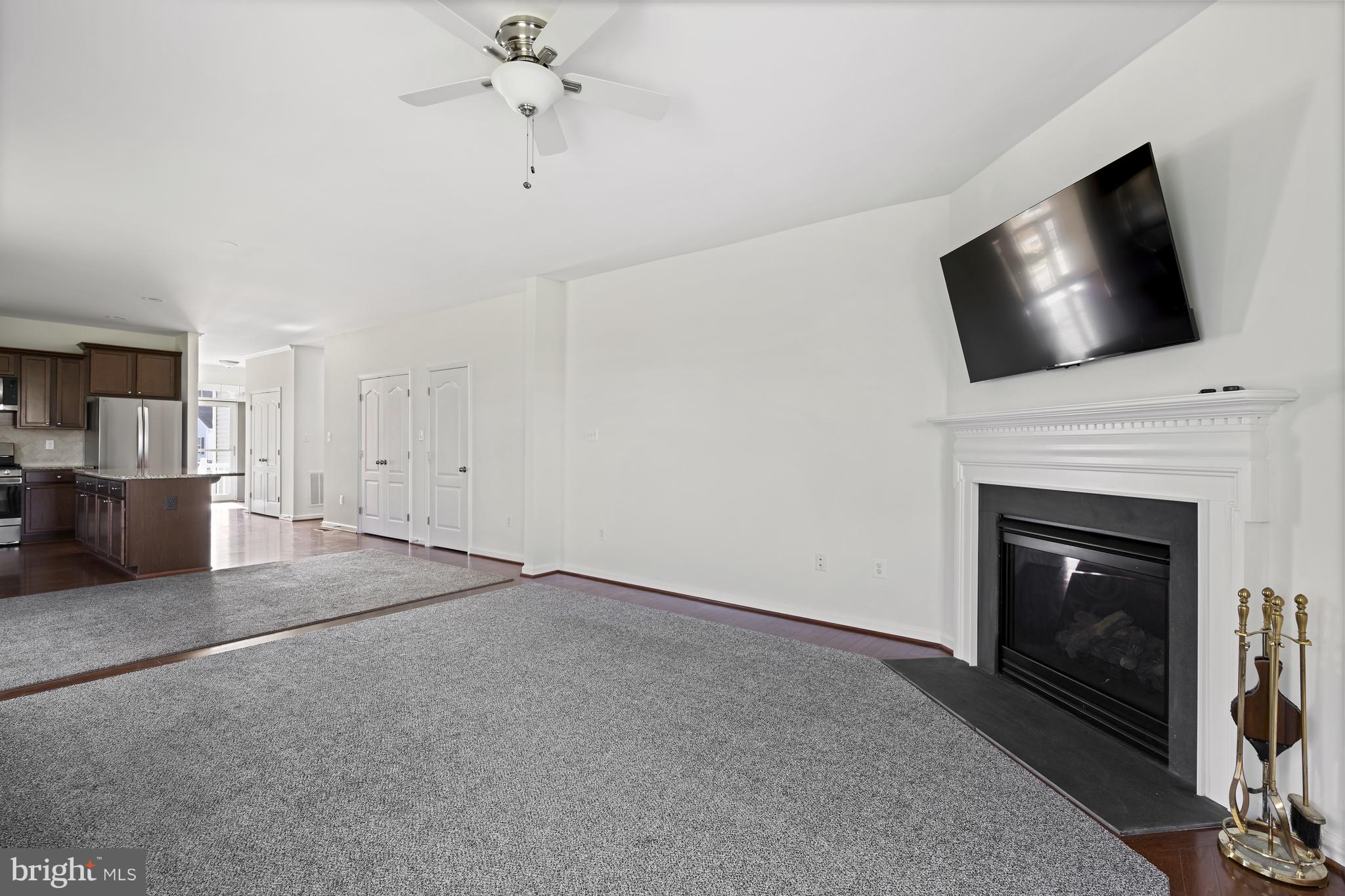 PLANTATION LAKES - Residential