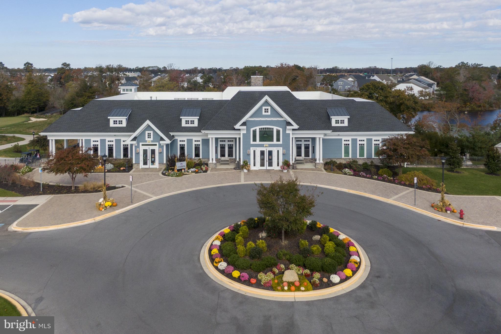 PLANTATION LAKES - Residential