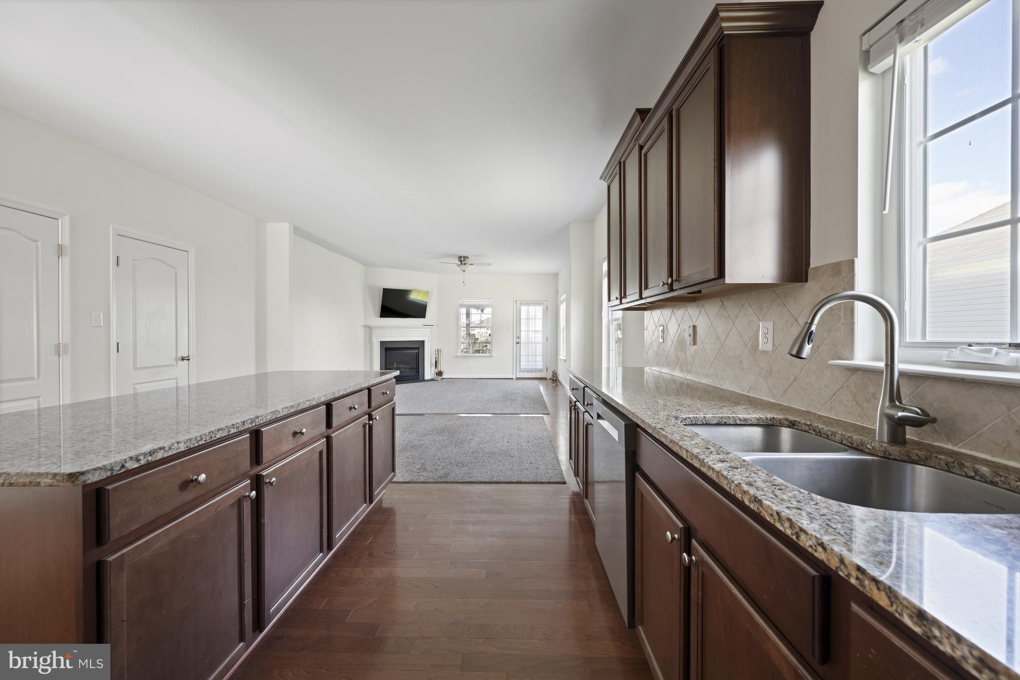 PLANTATION LAKES - Residential