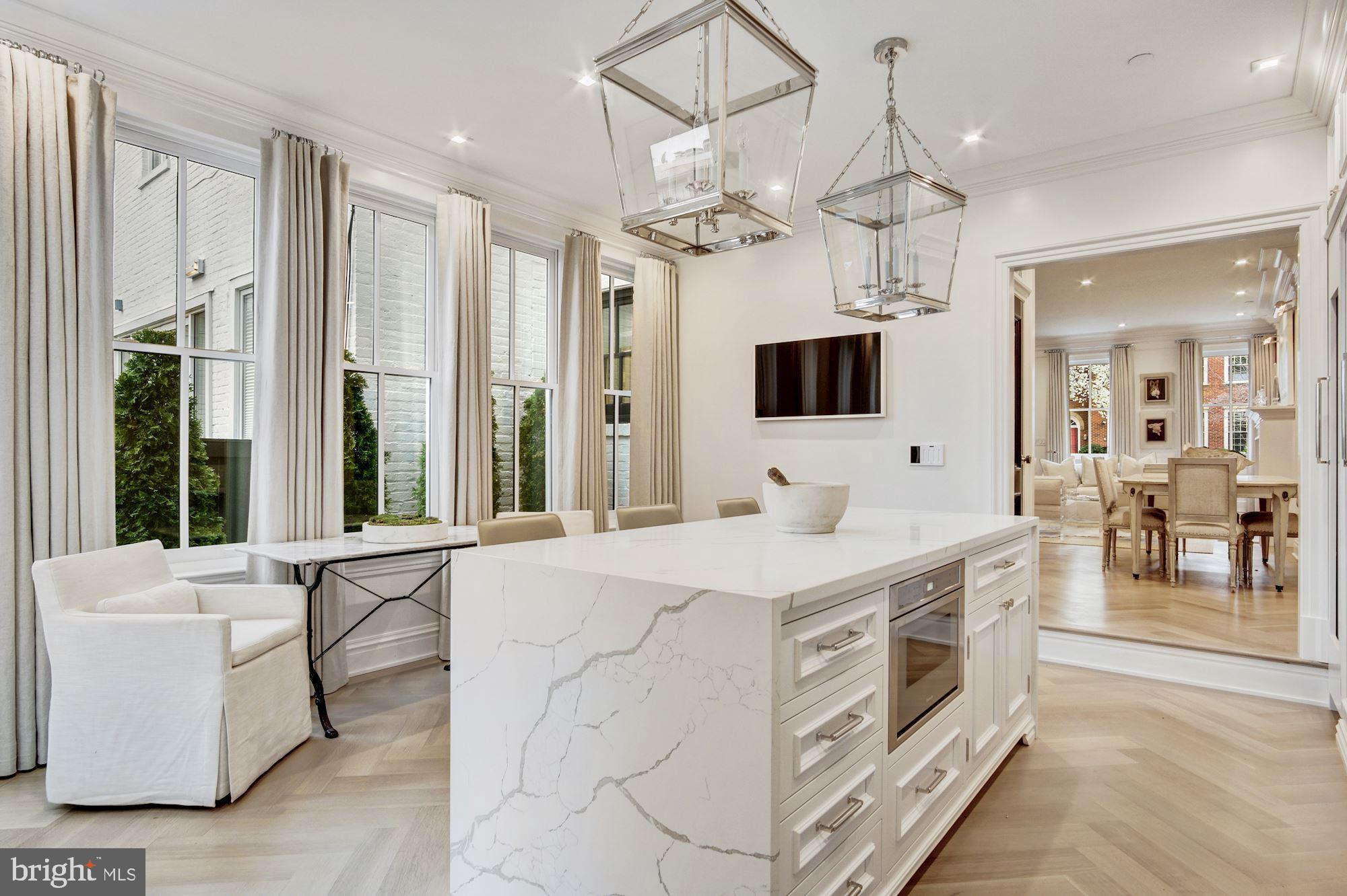 GEORGETOWN - Residential