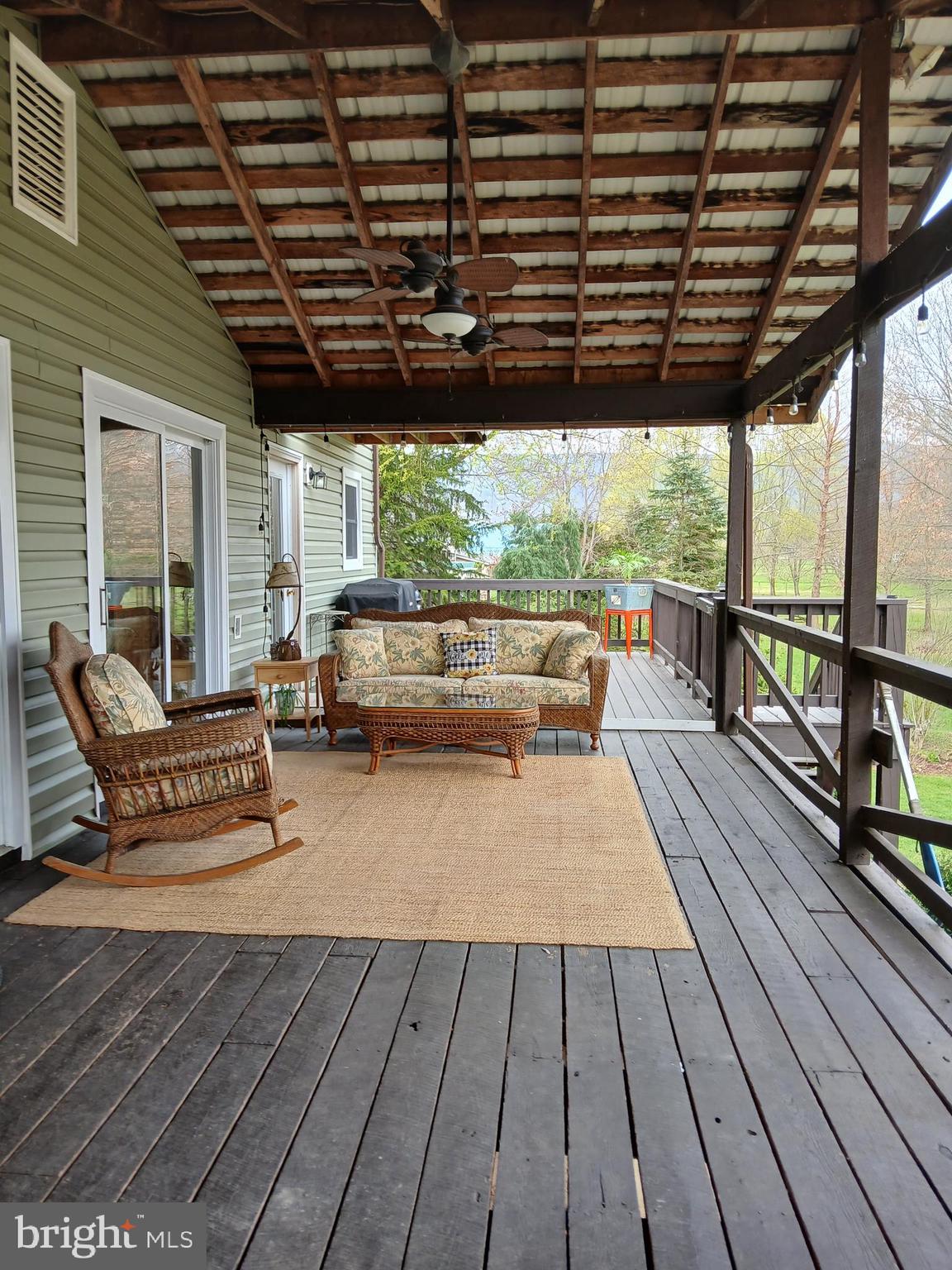 SILVER RIVER ACRES - Residential