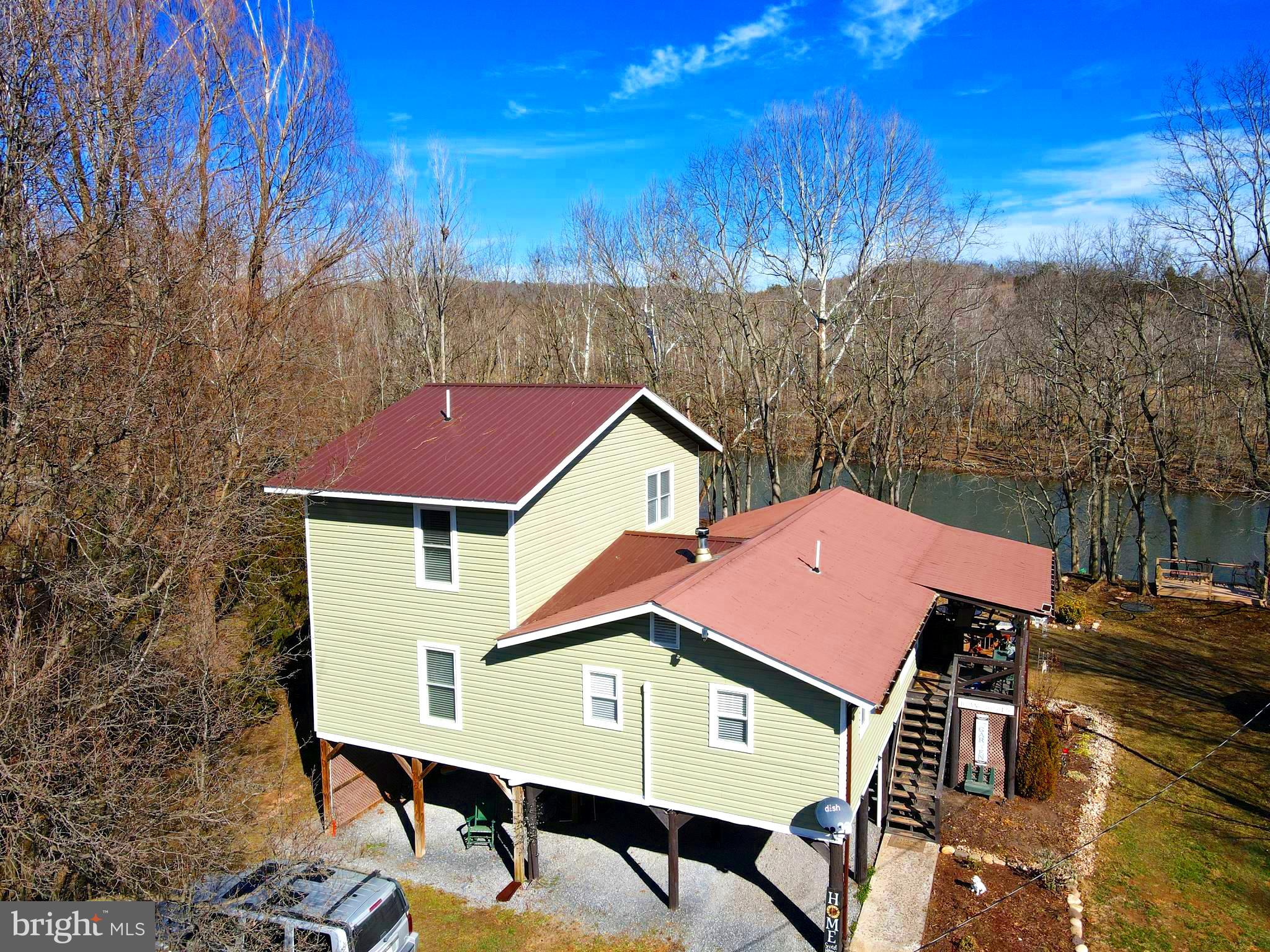 SILVER RIVER ACRES - Residential