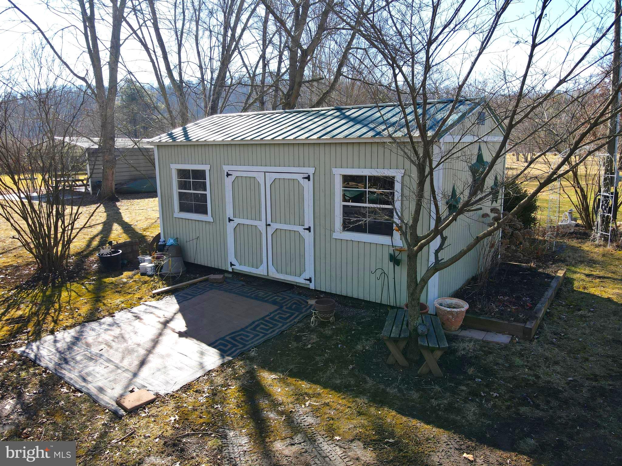 SILVER RIVER ACRES - Residential