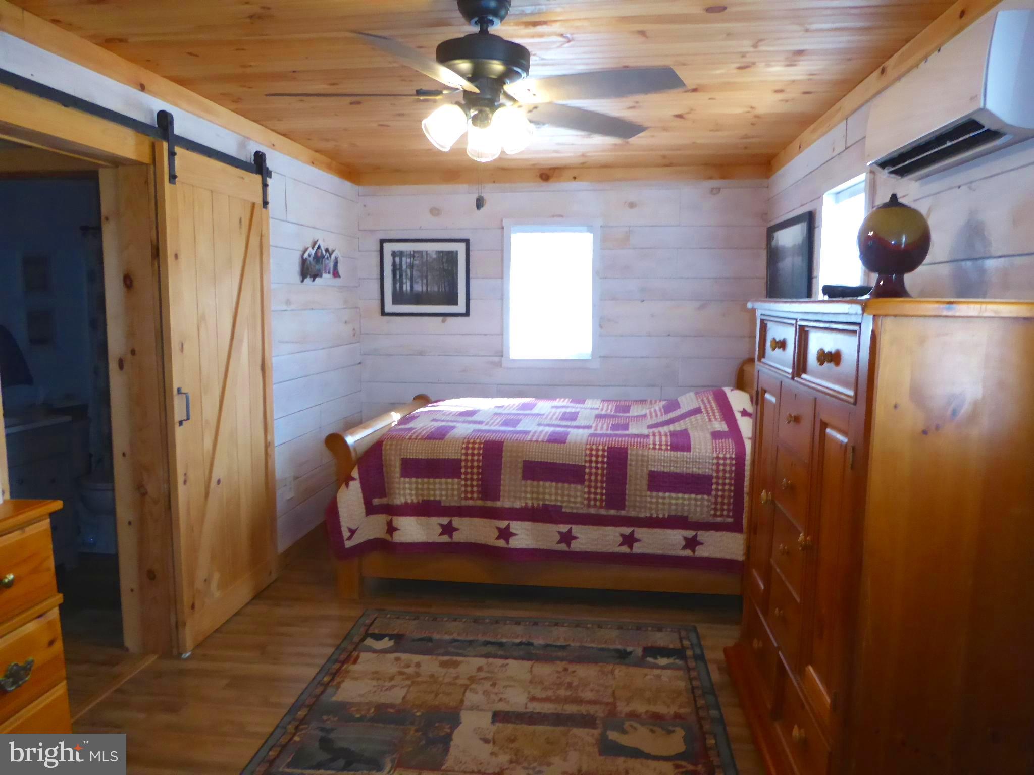 SILVER RIVER ACRES - Residential