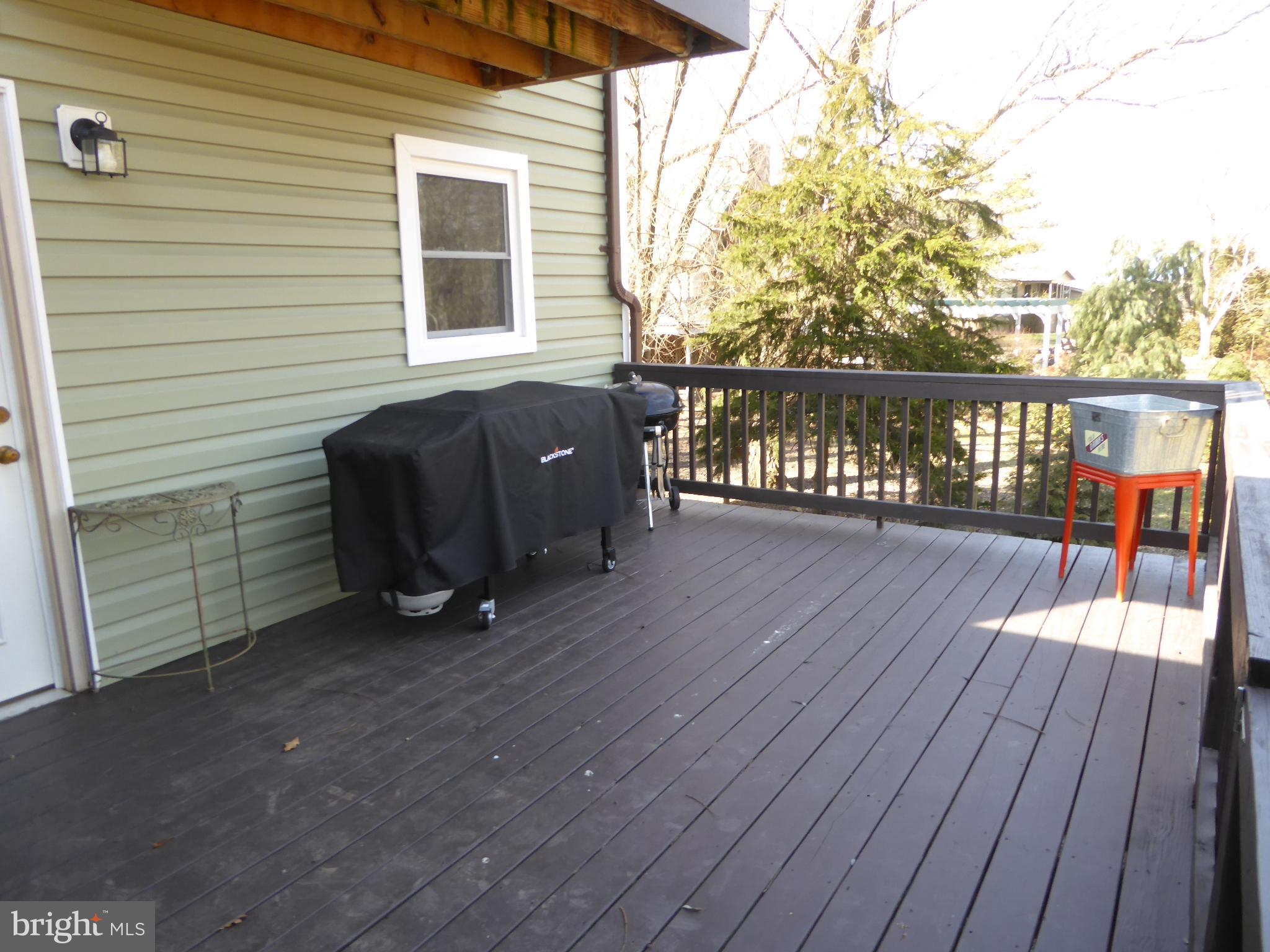 SILVER RIVER ACRES - Residential