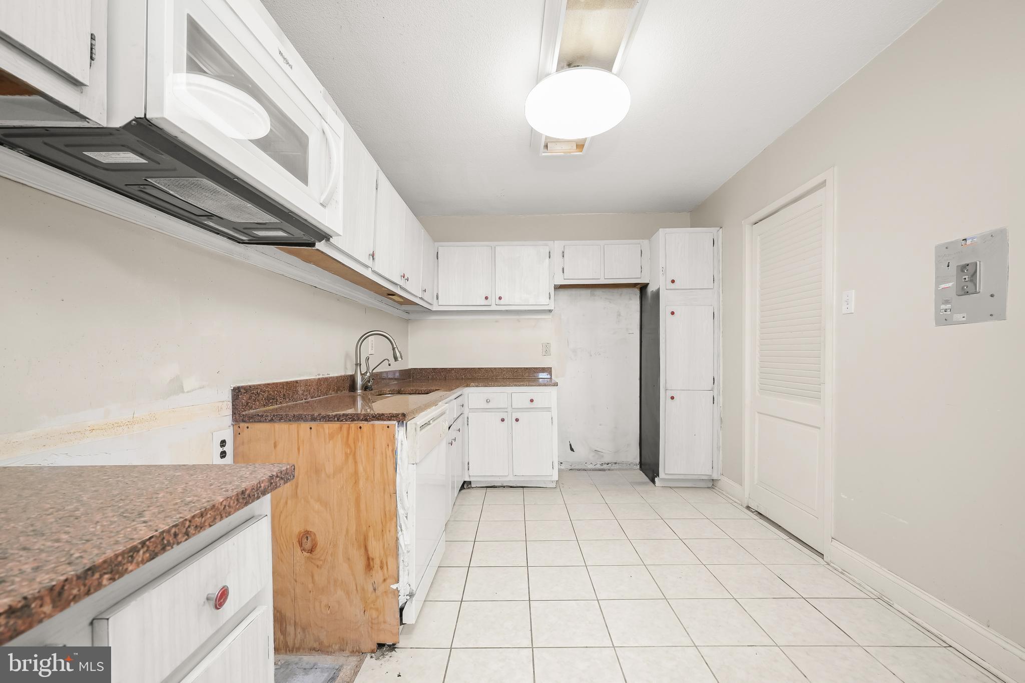 THE FORUM - Residential