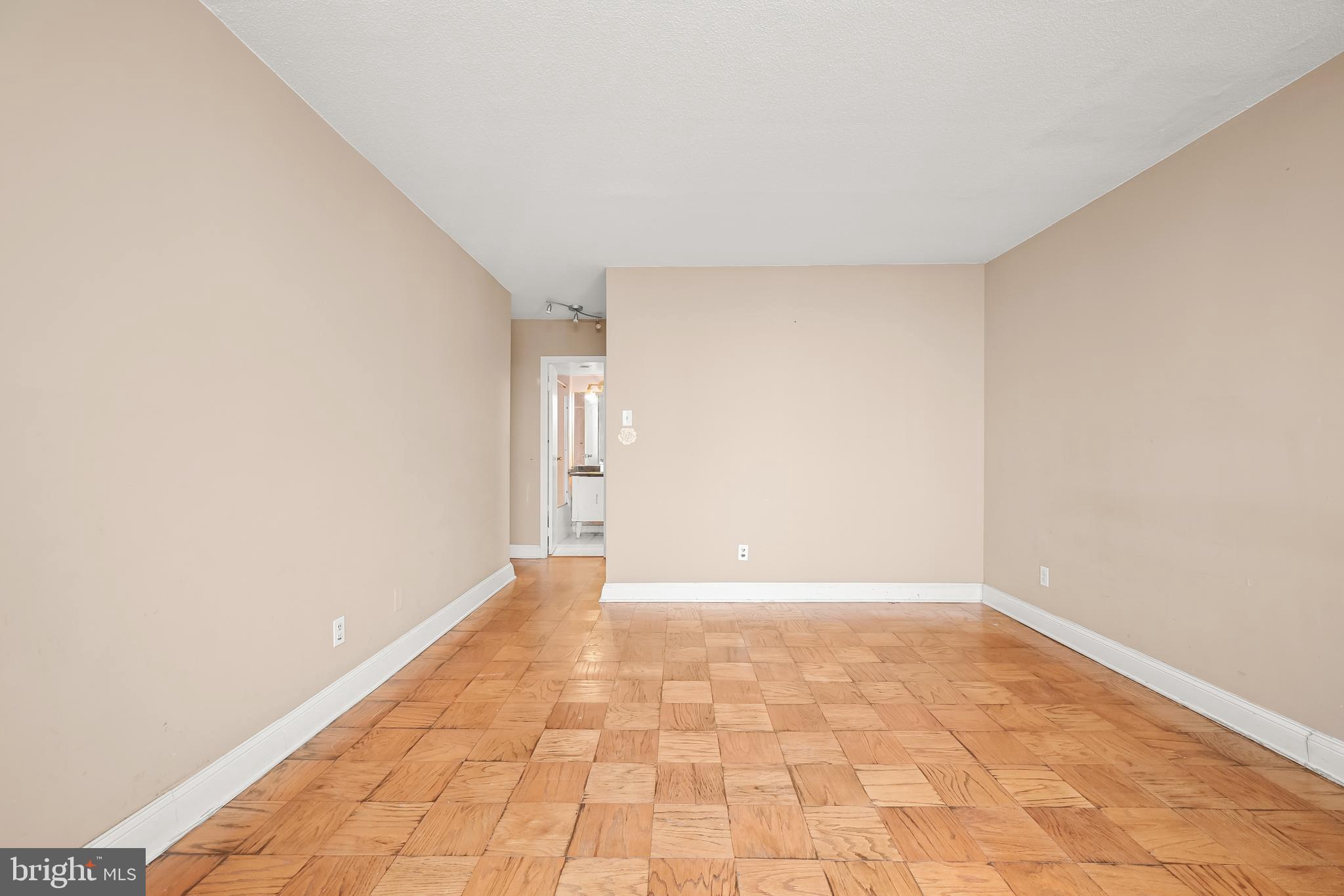 THE FORUM - Residential