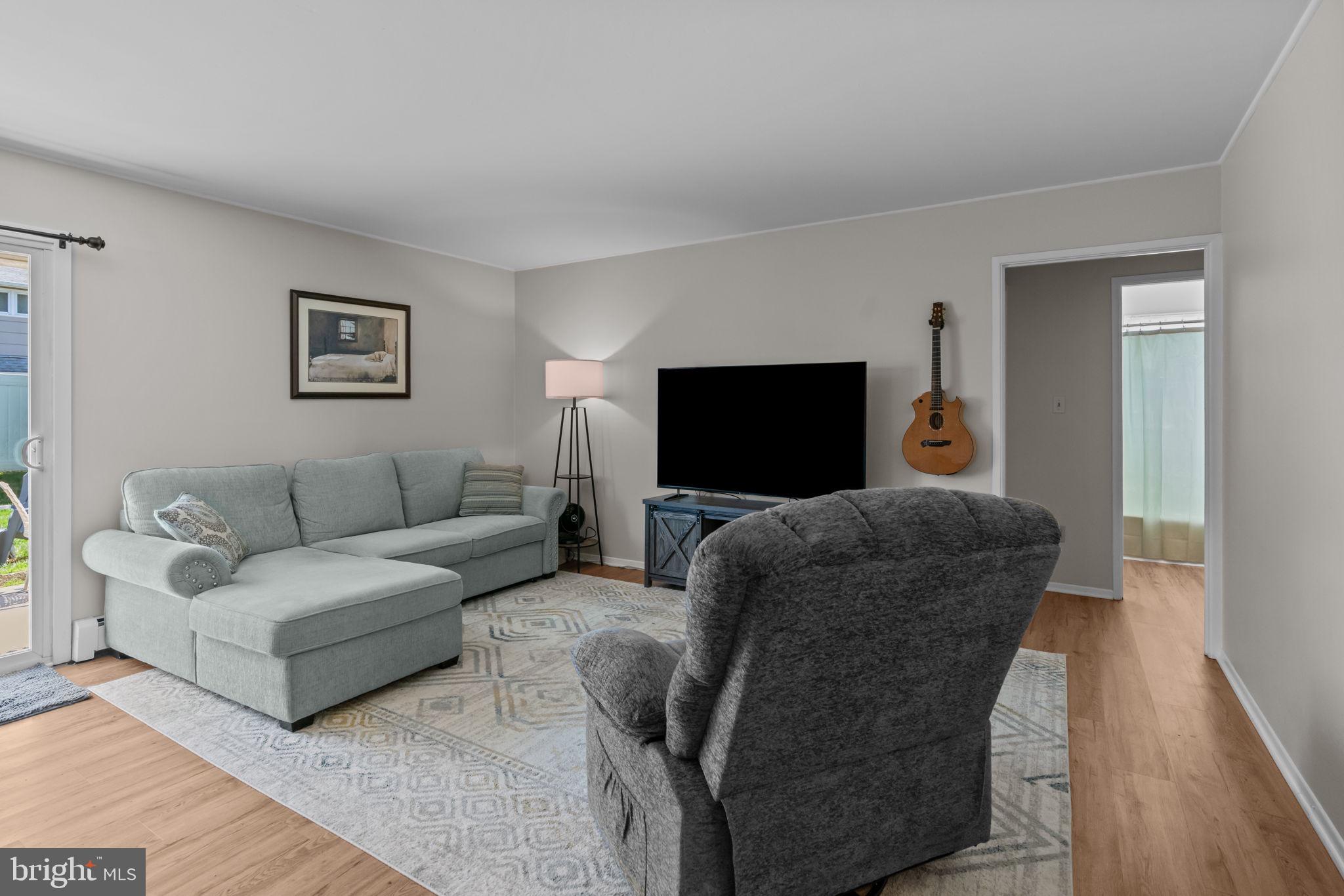 HIGHLAND PARK - Residential Lease