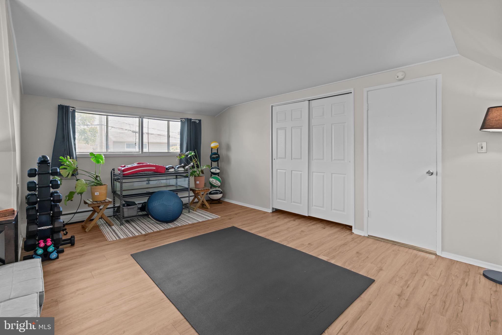 HIGHLAND PARK - Residential Lease