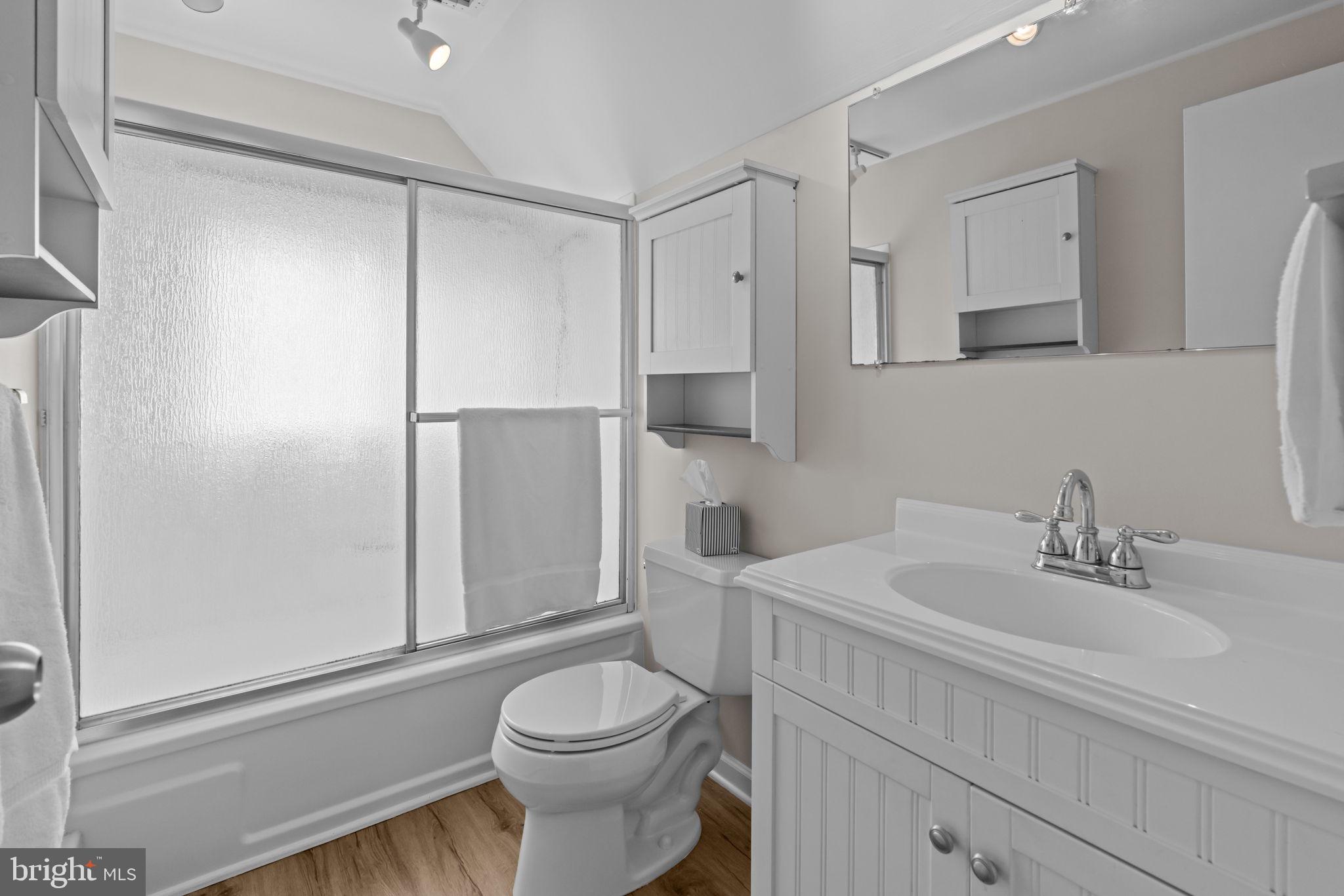 HIGHLAND PARK - Residential Lease