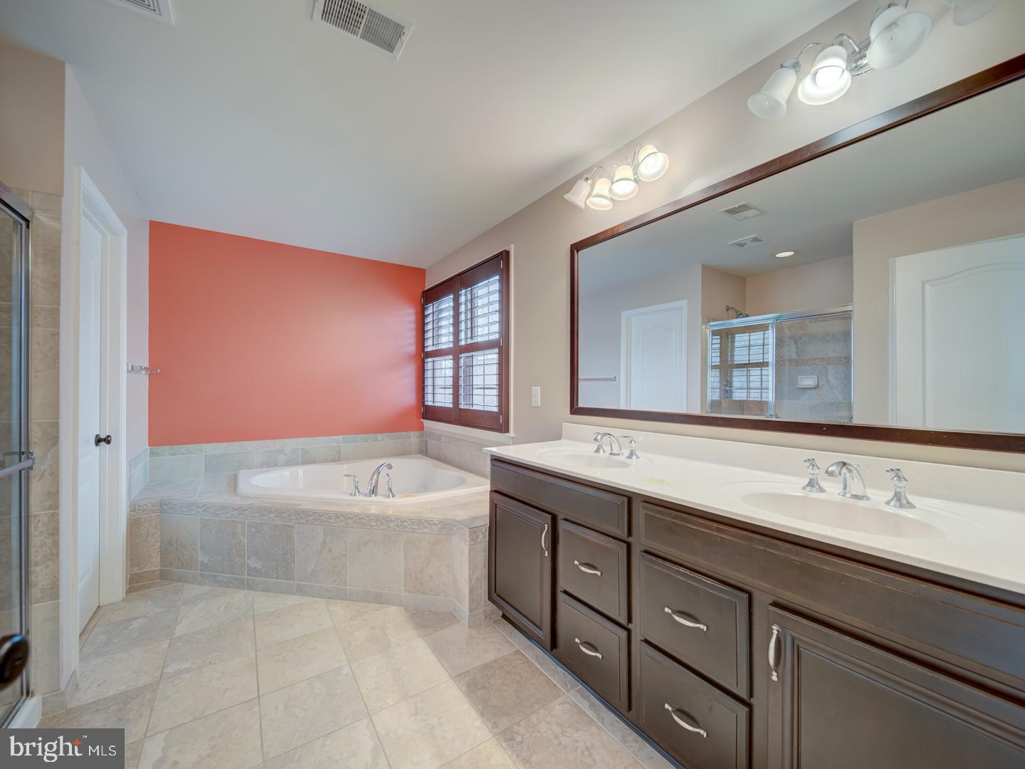 DOMINION VALLEY COUNTRY CLUB - Residential