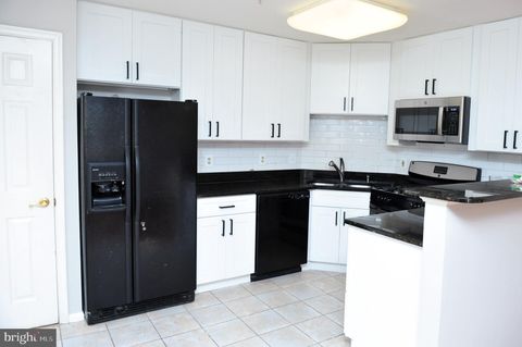 6711 VILLAGE PARK DRIVE GREENBELT MD 20770