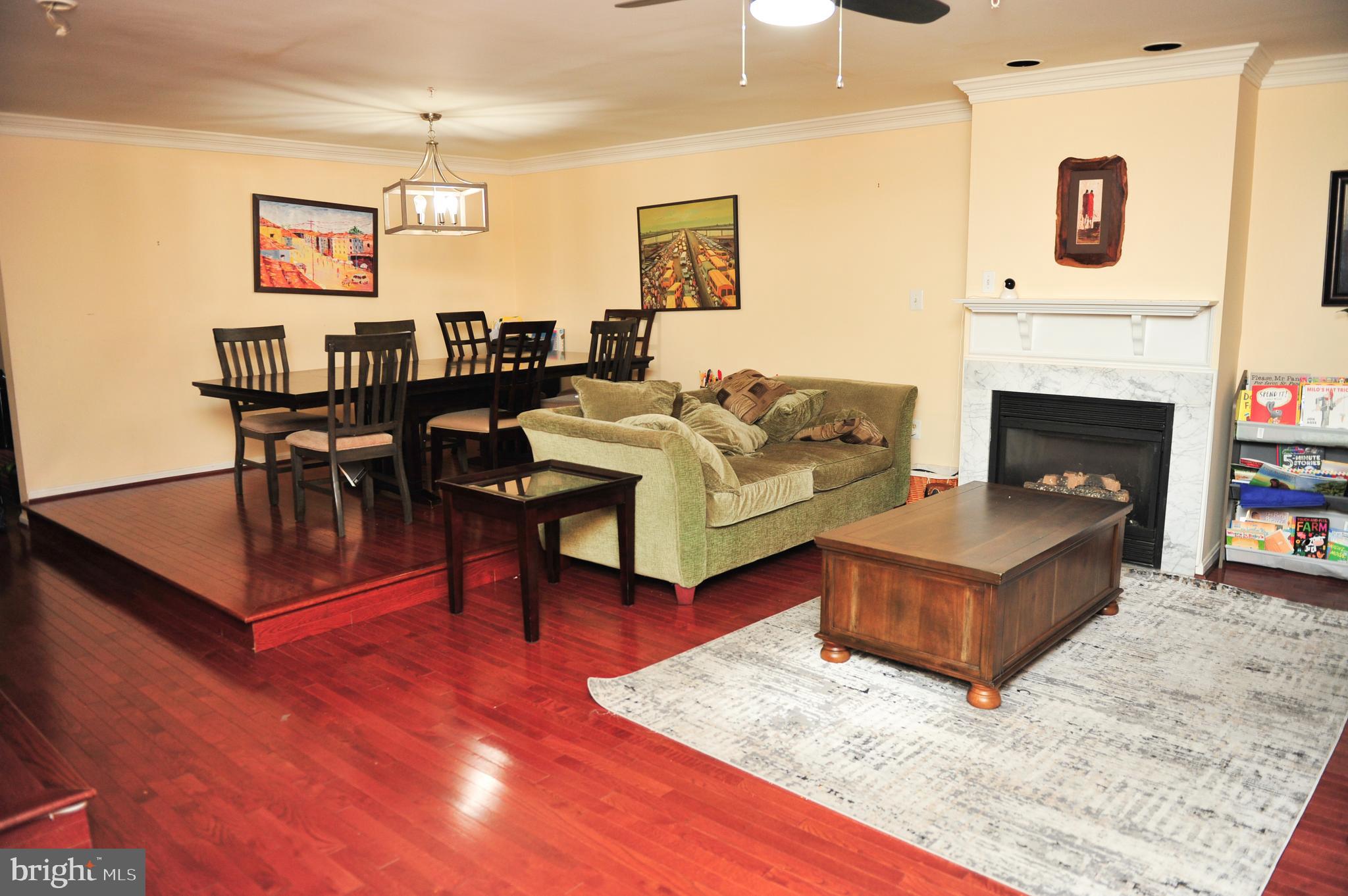 GREENBROOK MANOR PLAT 2> - Residential Lease