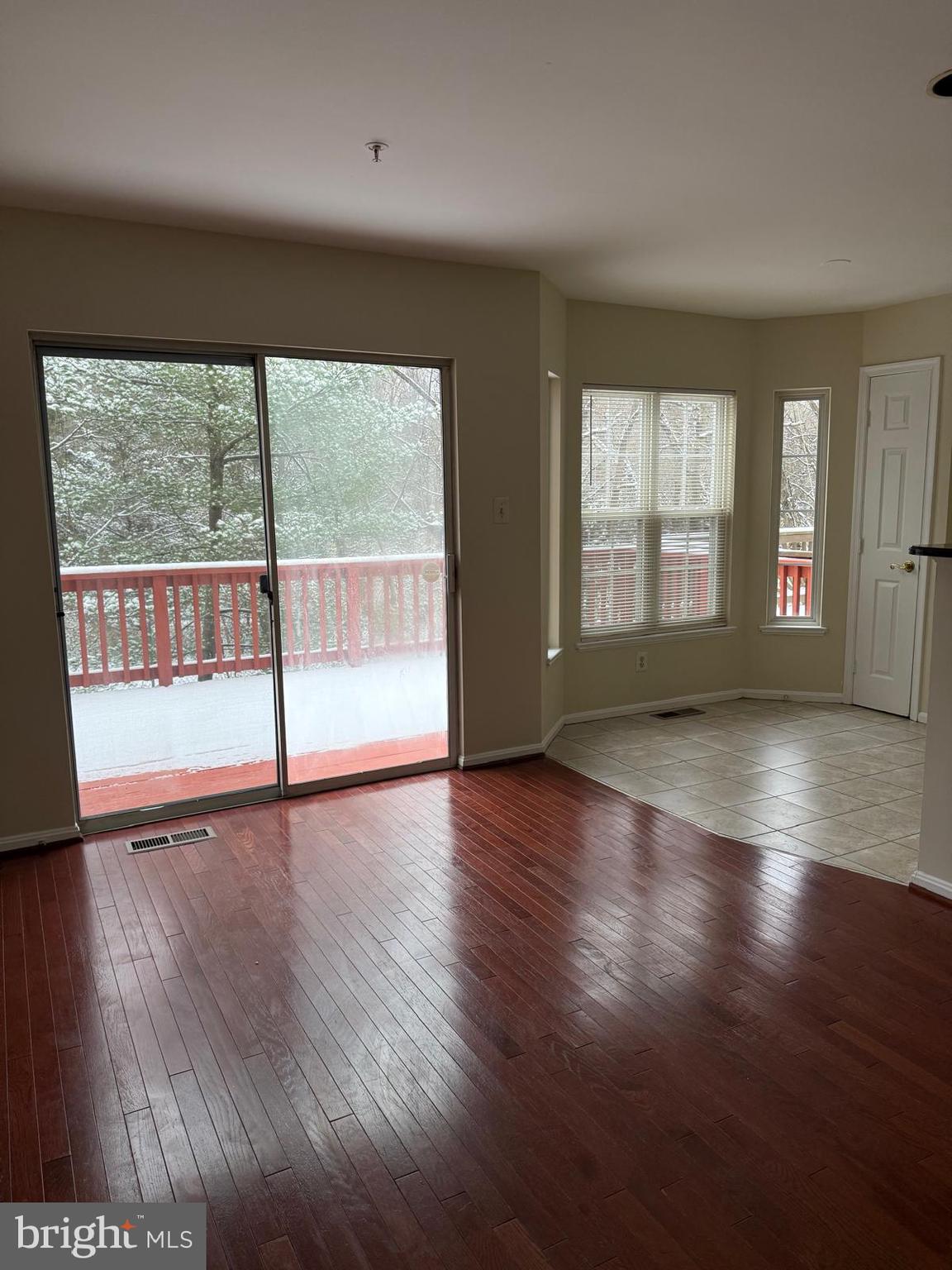 GREENBROOK MANOR PLAT 2> - Residential Lease