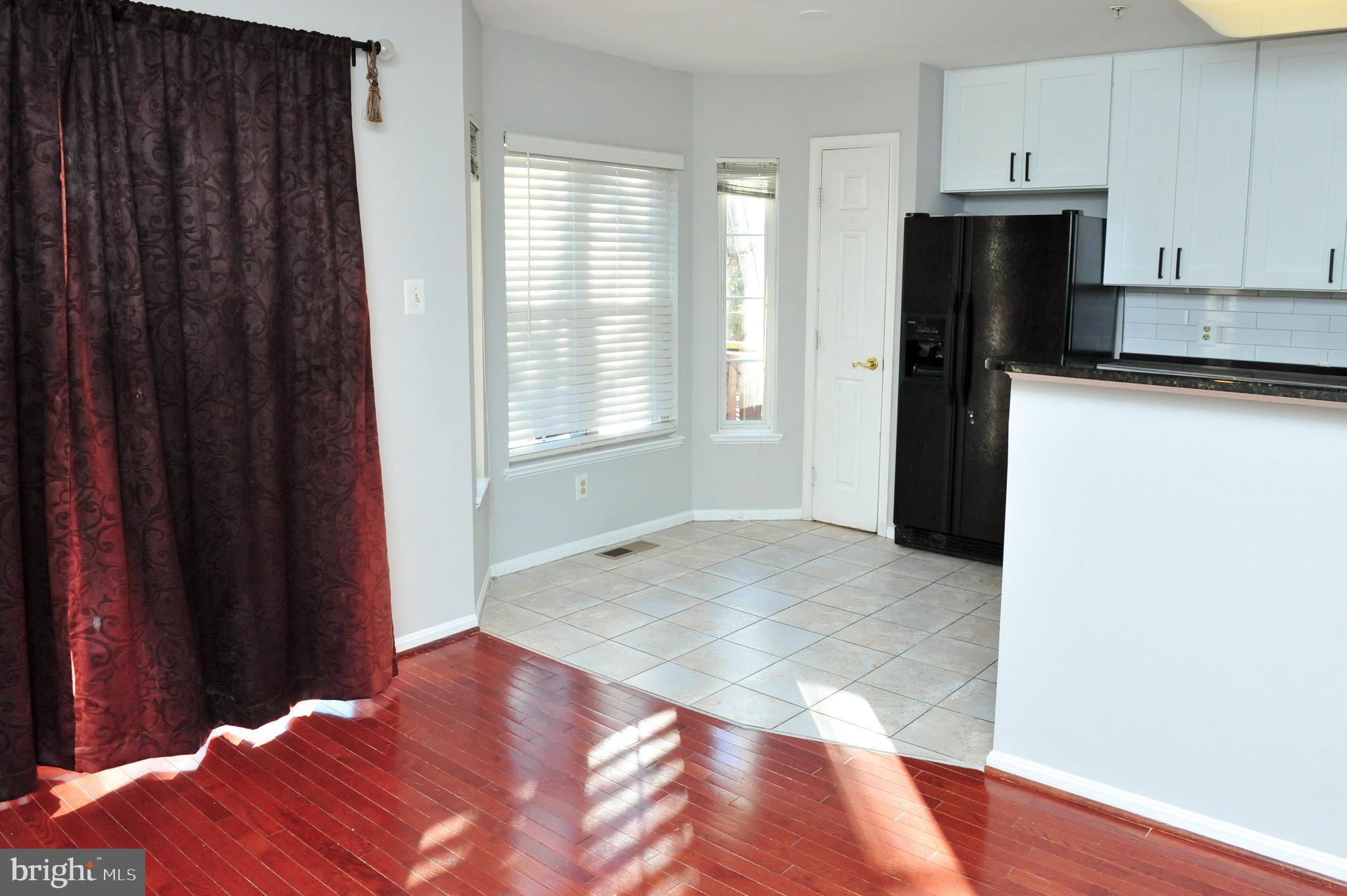 GREENBROOK MANOR PLAT 2> - Residential Lease