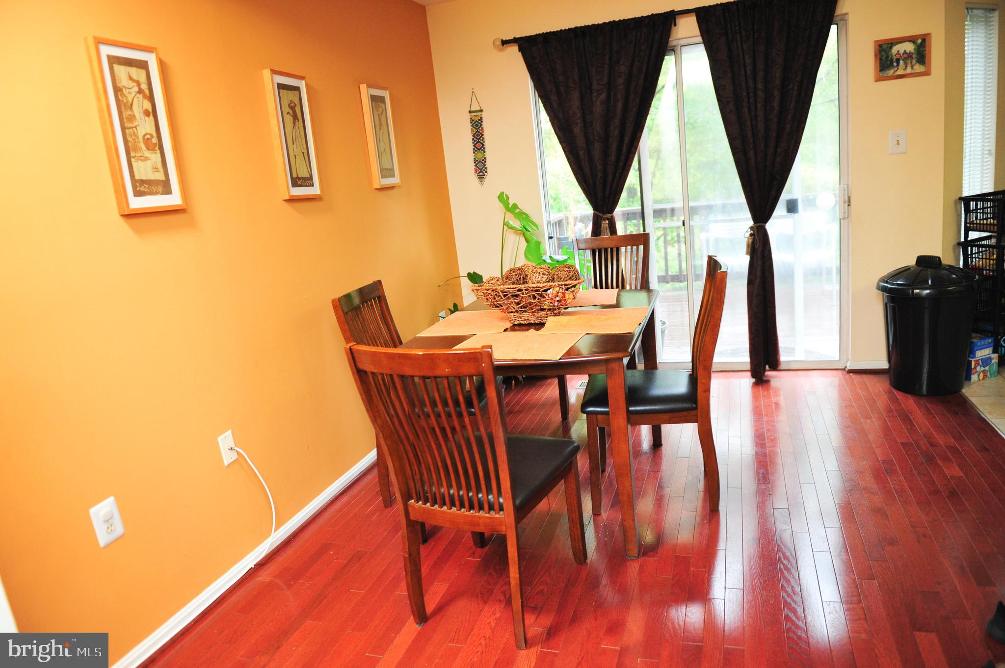 GREENBROOK MANOR PLAT 2> - Residential Lease