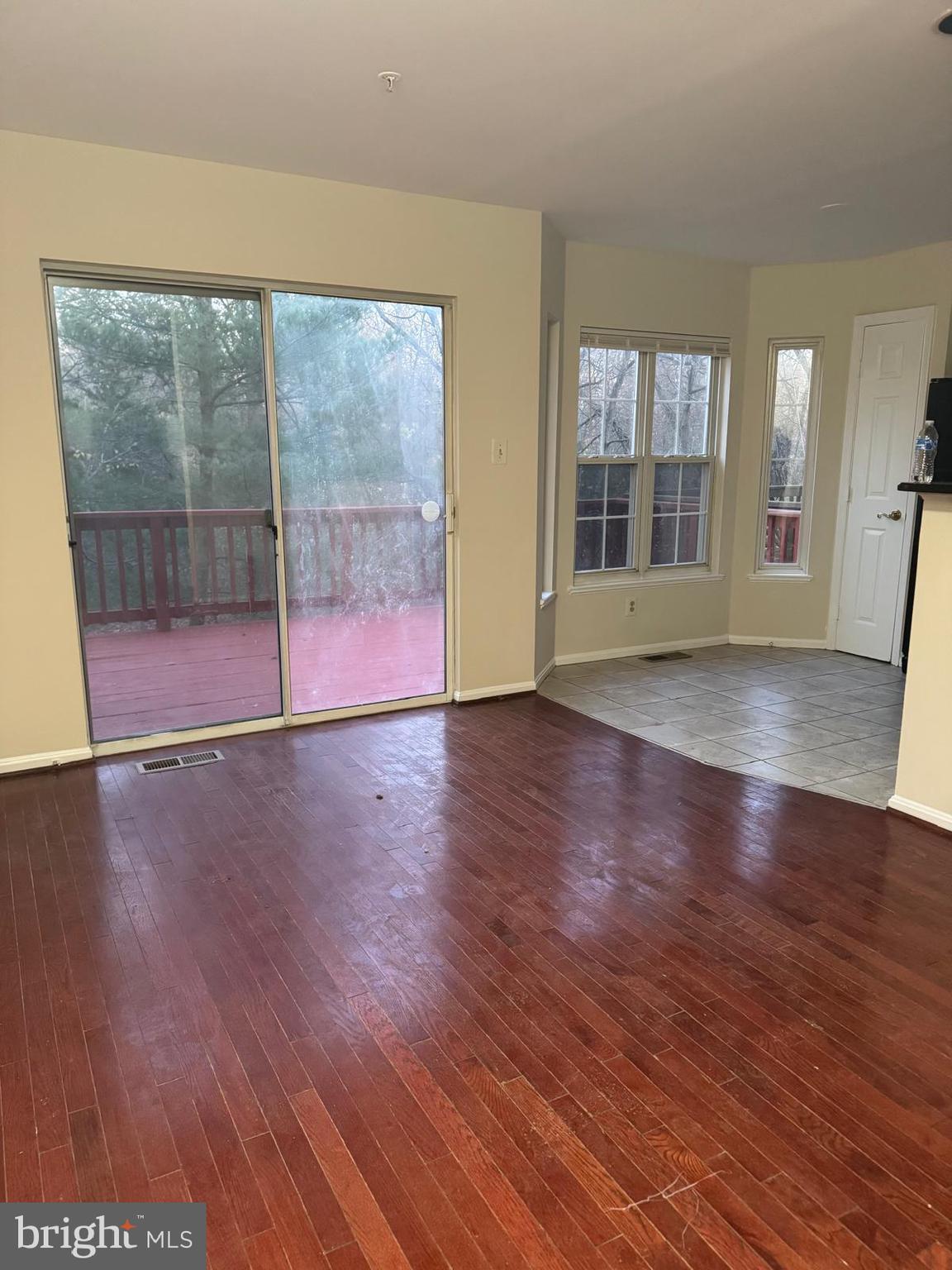 GREENBROOK MANOR PLAT 2> - Residential Lease