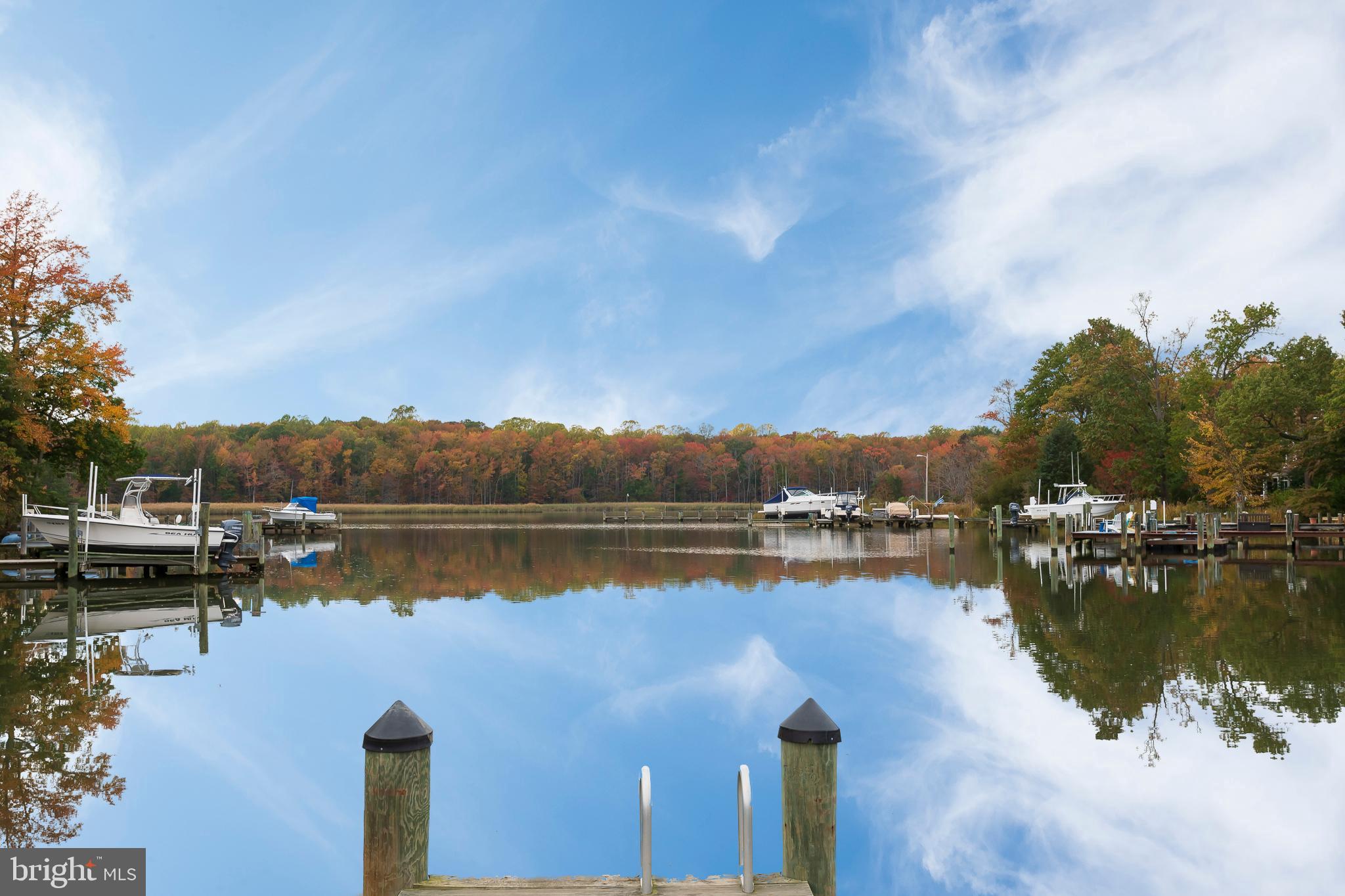 HOLLY HILL HARBOR - Residential