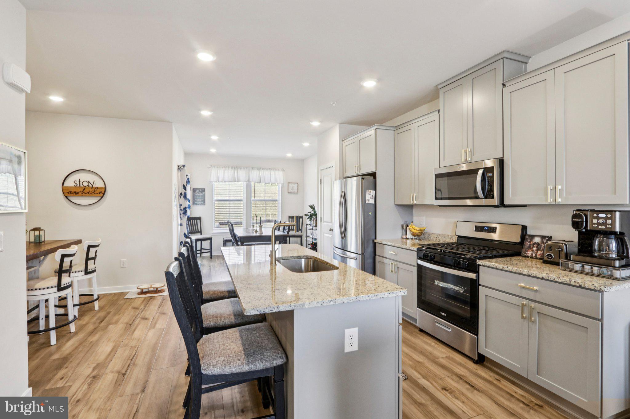 BRINLEY COURT - Residential