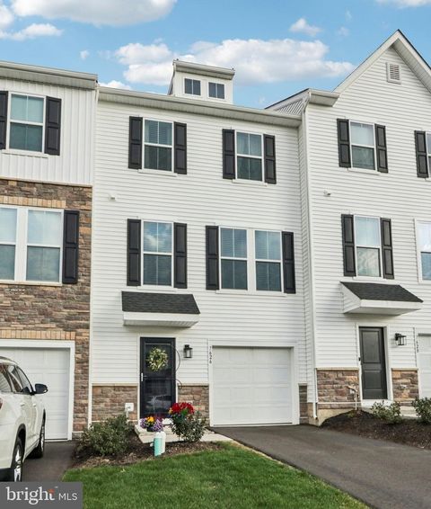 7626 CLAYTON AVENUE COOPERSBURG PA 18036