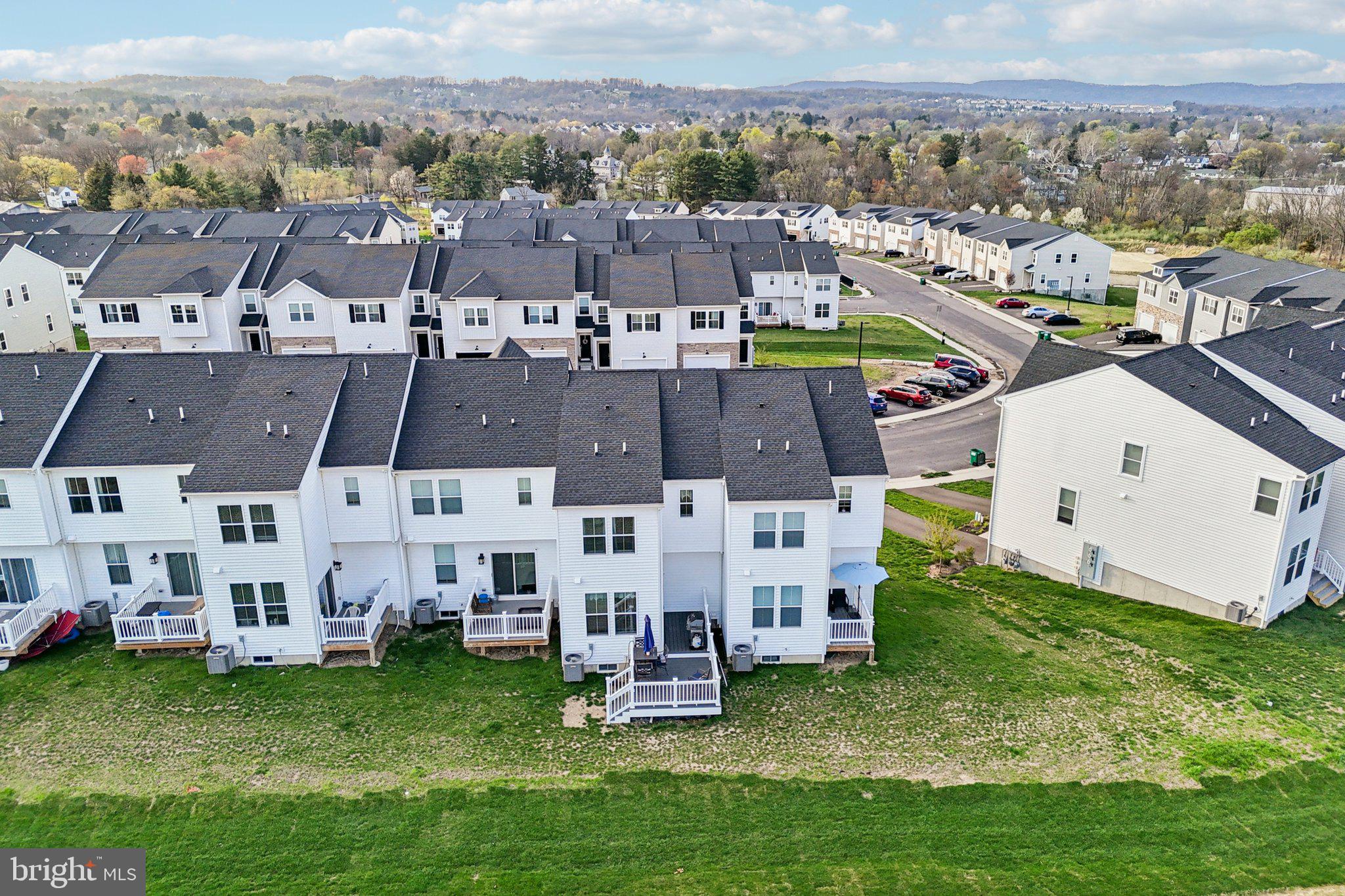 BRINLEY COURT - Residential