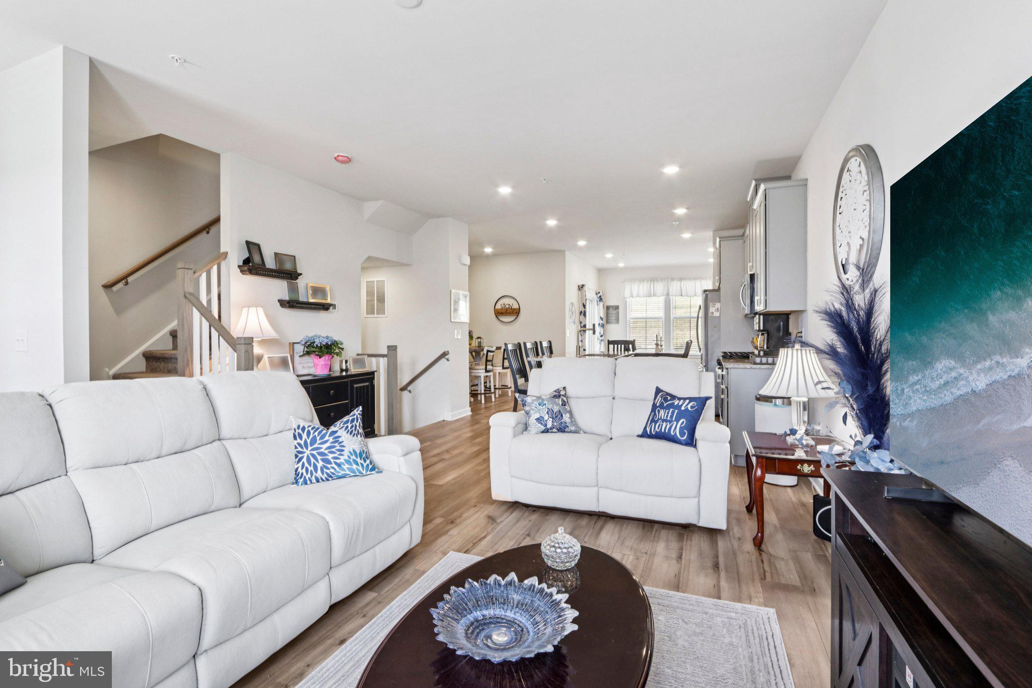 BRINLEY COURT - Residential