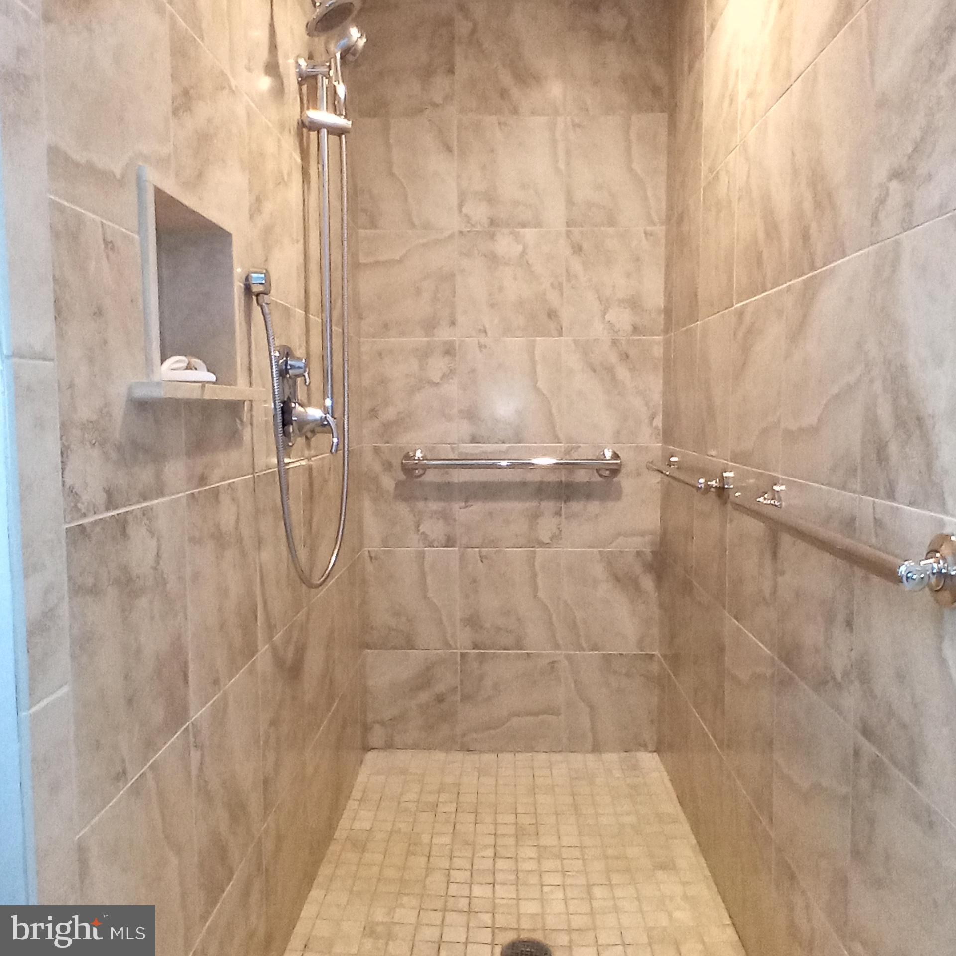 VILLAS AT FRENCH C - Residential