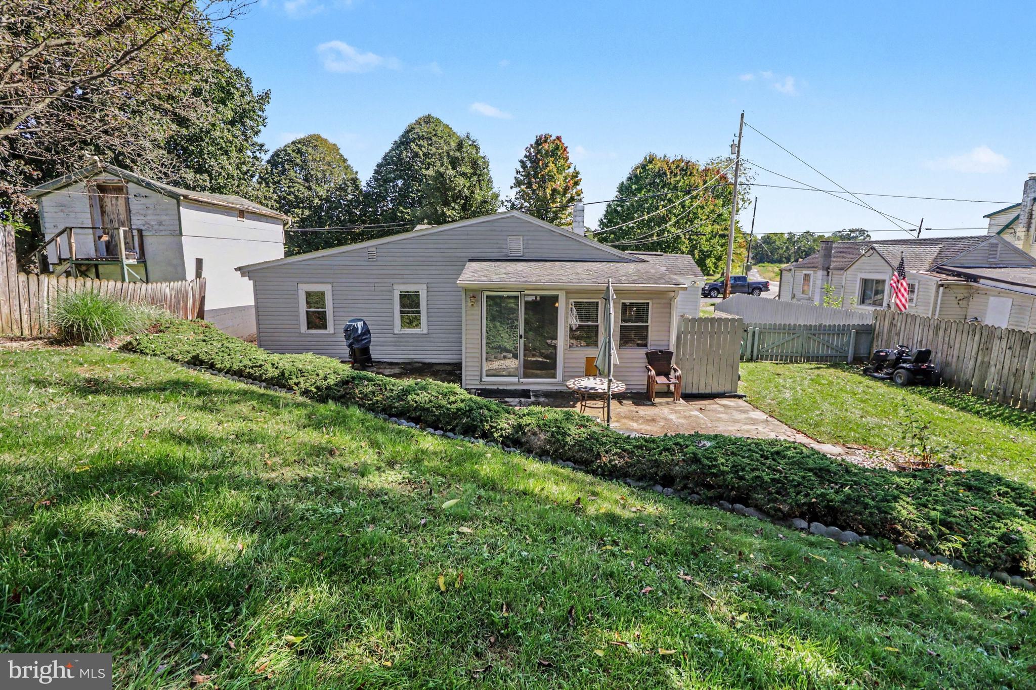 28 FAIRVIEW STREET