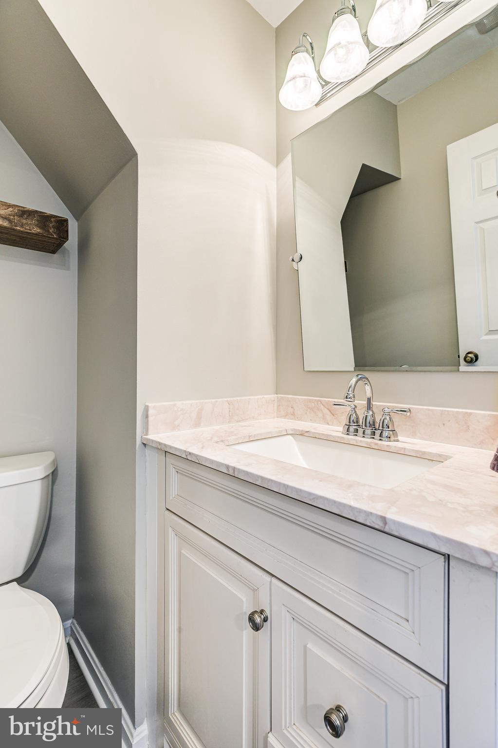 LOVETON FARMS - Residential