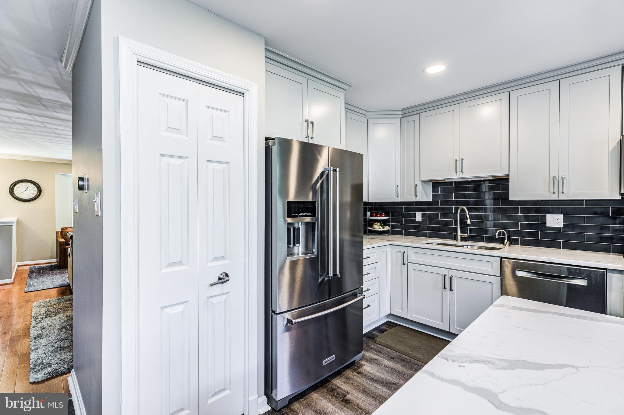 LOVETON FARMS - Residential