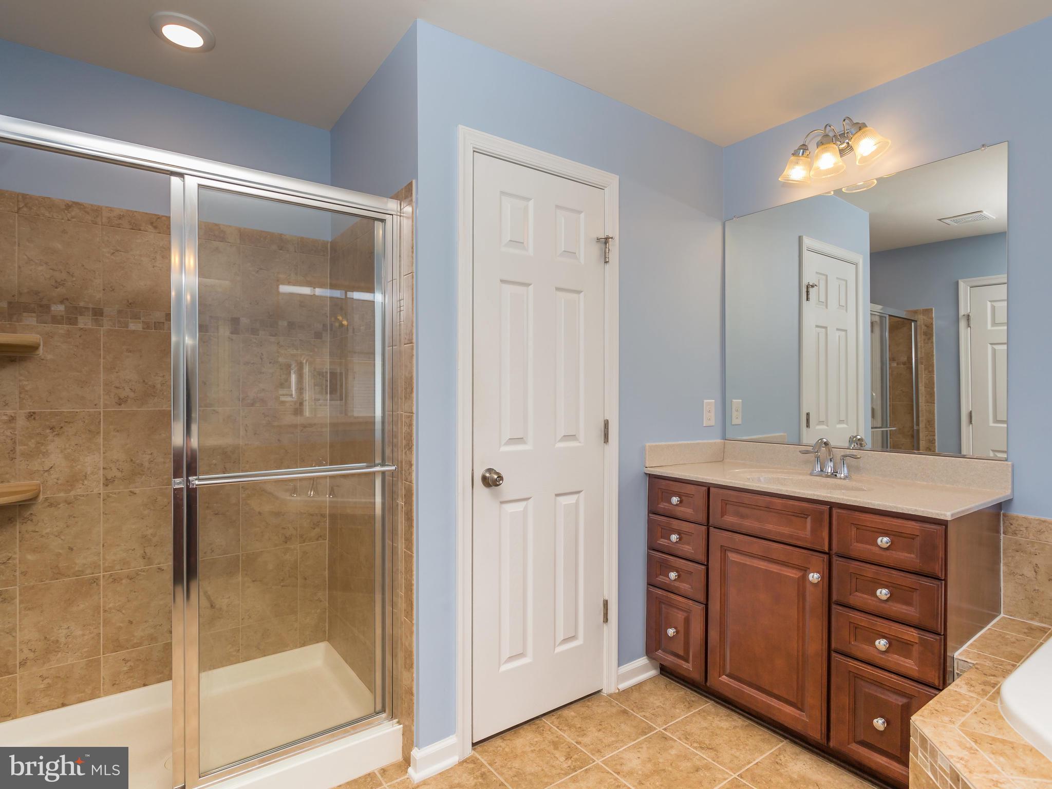 EAST GATE 3 CONDOMINIUM - Residential