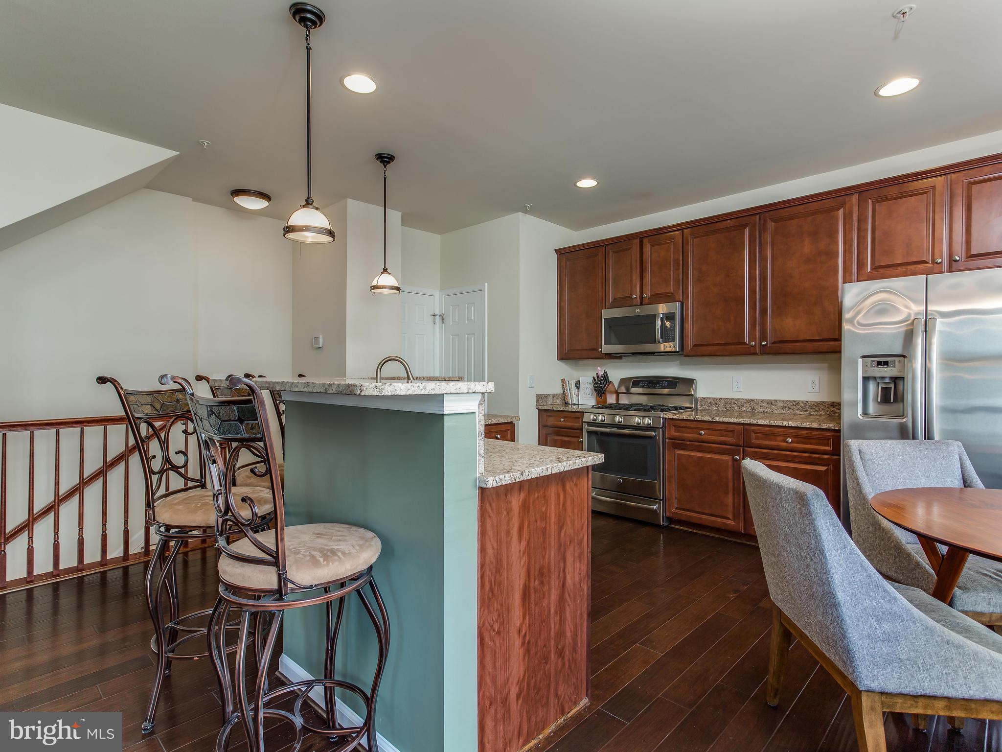 EAST GATE 3 CONDOMINIUM - Residential