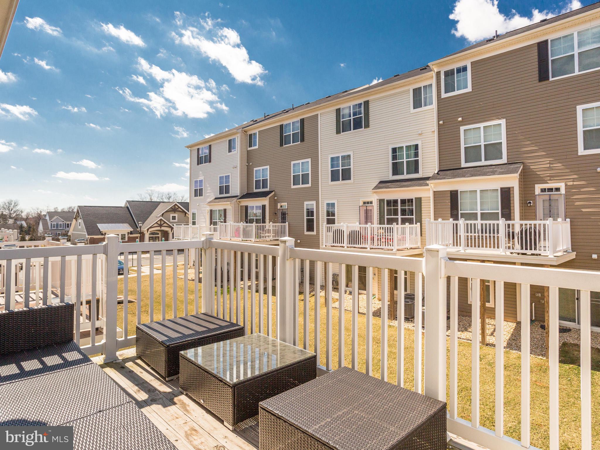 EAST GATE 3 CONDOMINIUM - Residential