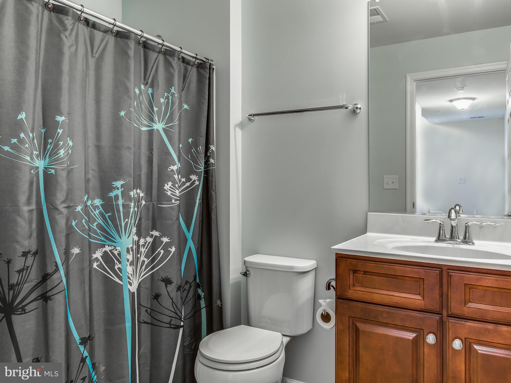 EAST GATE 3 CONDOMINIUM - Residential