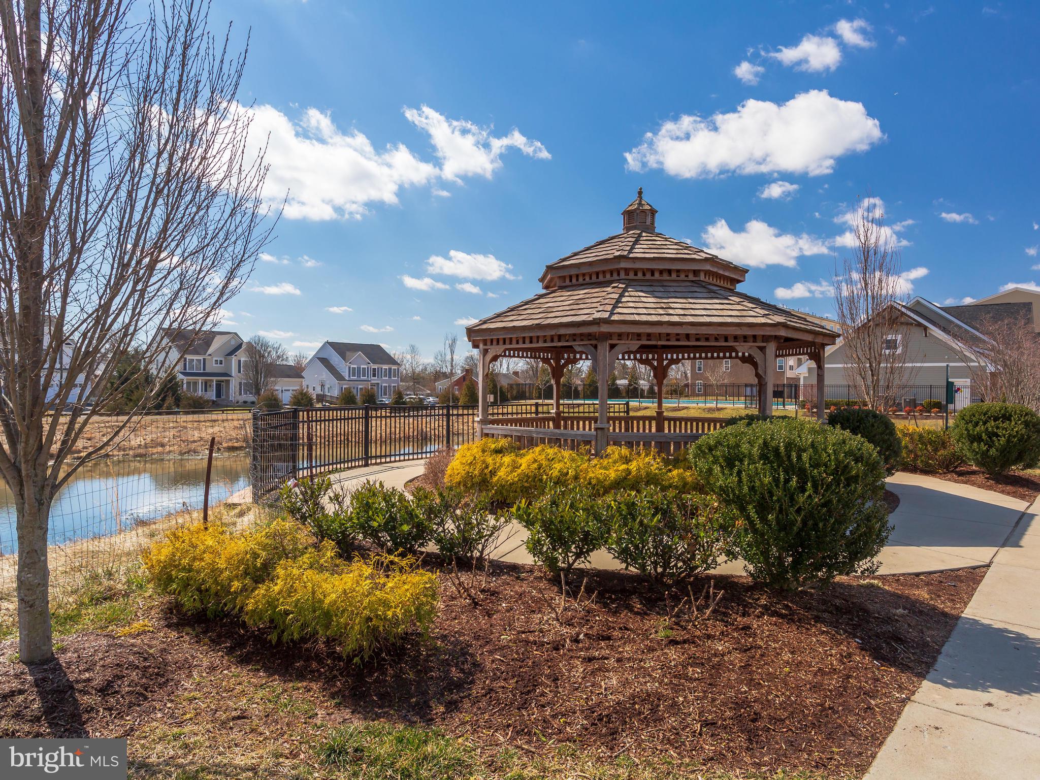 EAST GATE 3 CONDOMINIUM - Residential