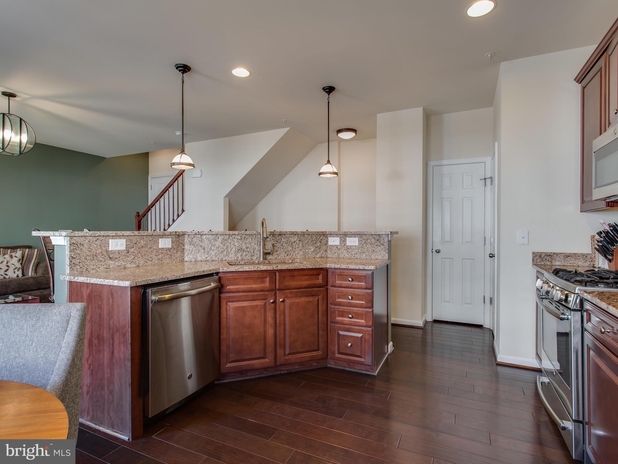 EAST GATE 3 CONDOMINIUM - Residential