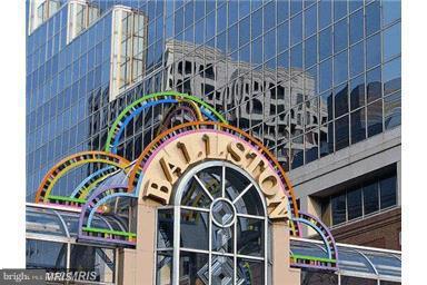 LEXINGTON SQUARE - Residential Lease