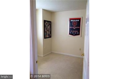 LEXINGTON SQUARE - Residential Lease