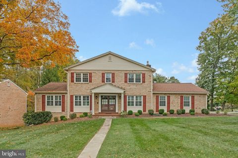 7727 FALSTAFF ROAD MCLEAN VA 22102