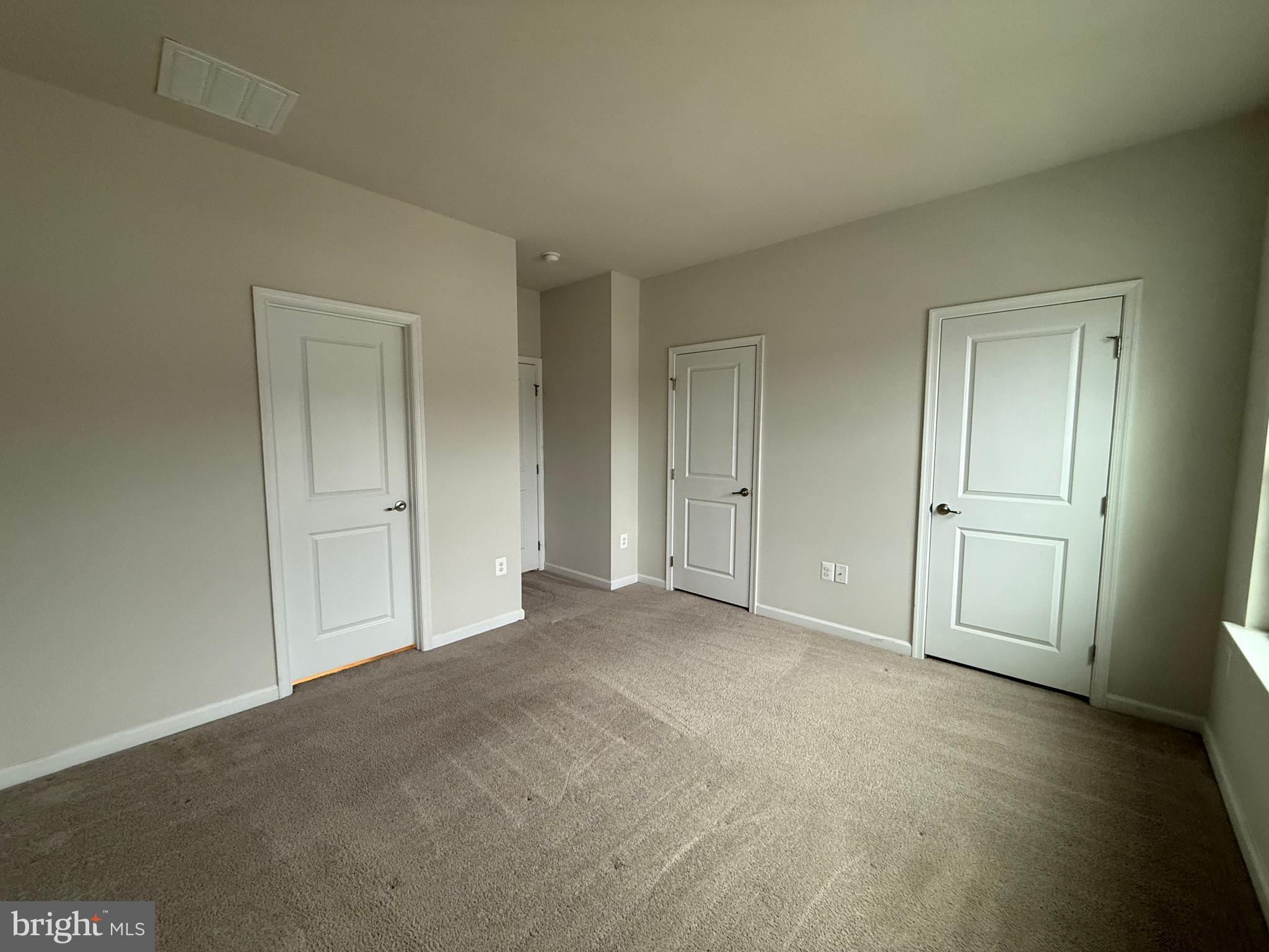 RAPPAHANNOCK LANDING - Residential Lease