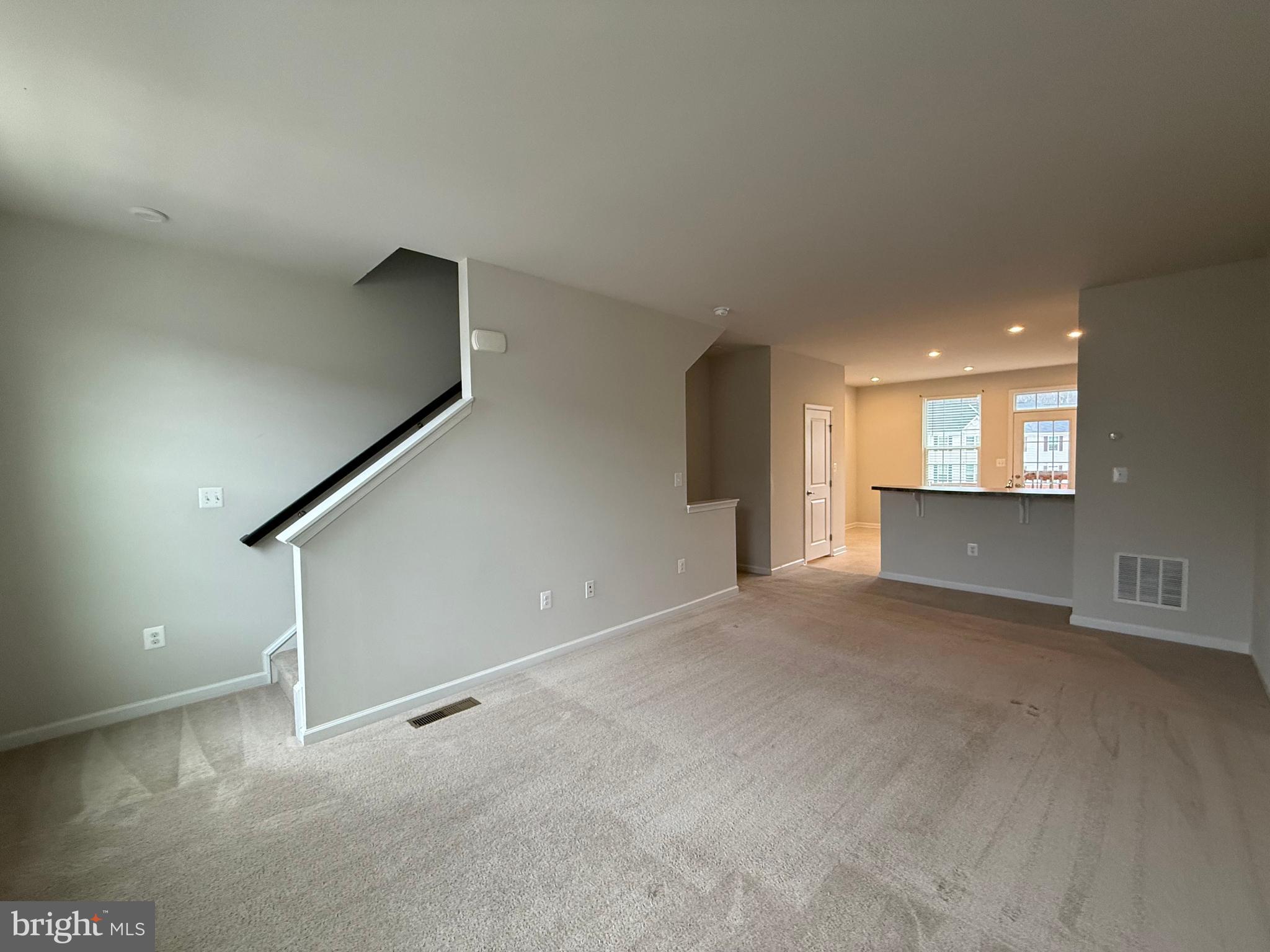 RAPPAHANNOCK LANDING - Residential Lease