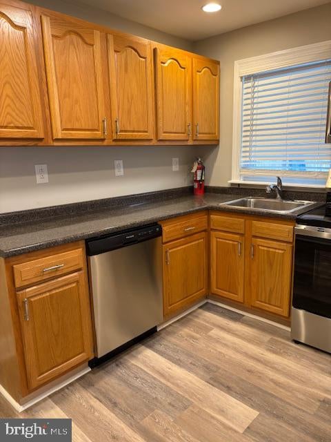 30 W PARKWAY AVENUE