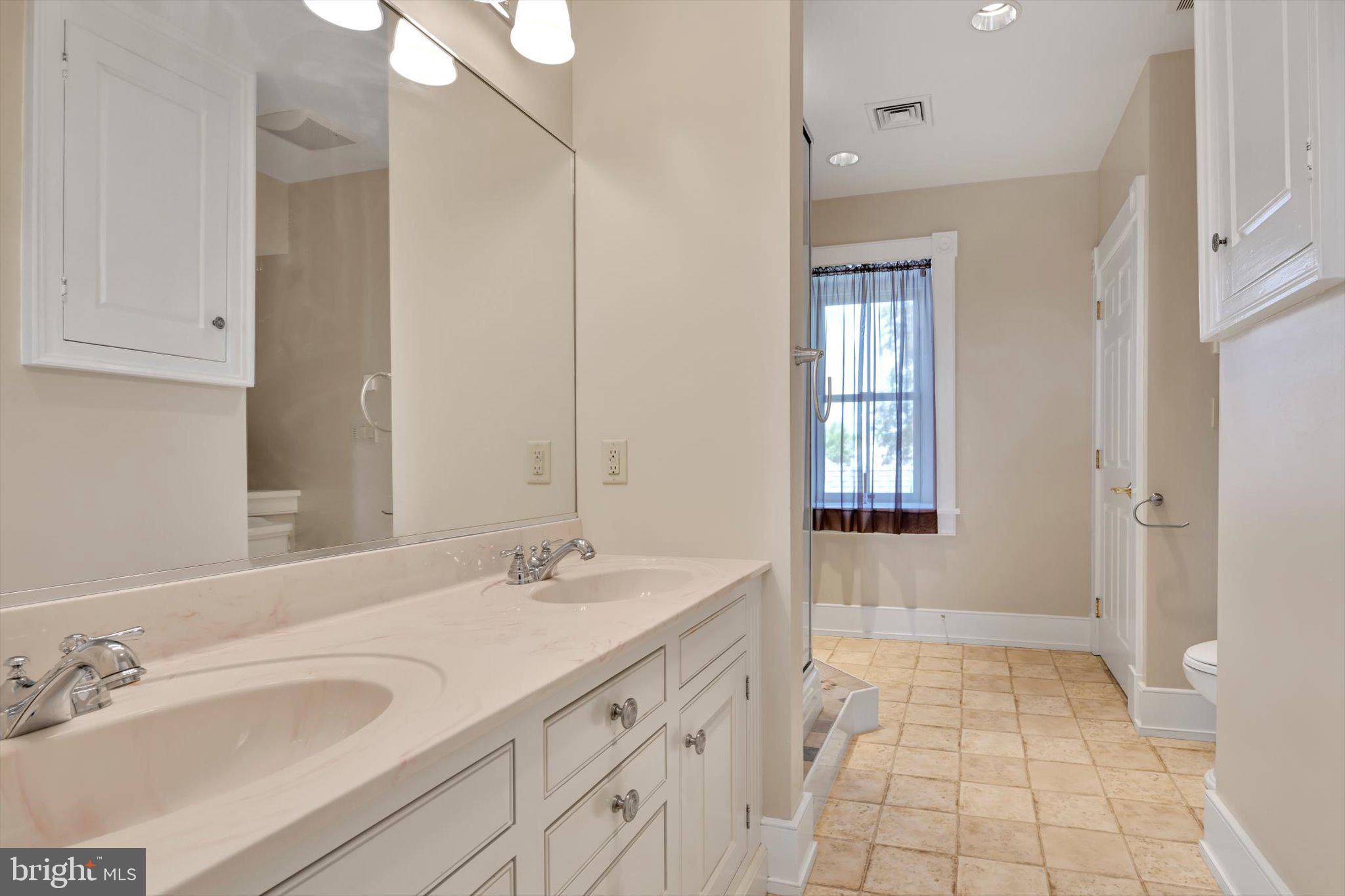 KUTZTOWN - Residential