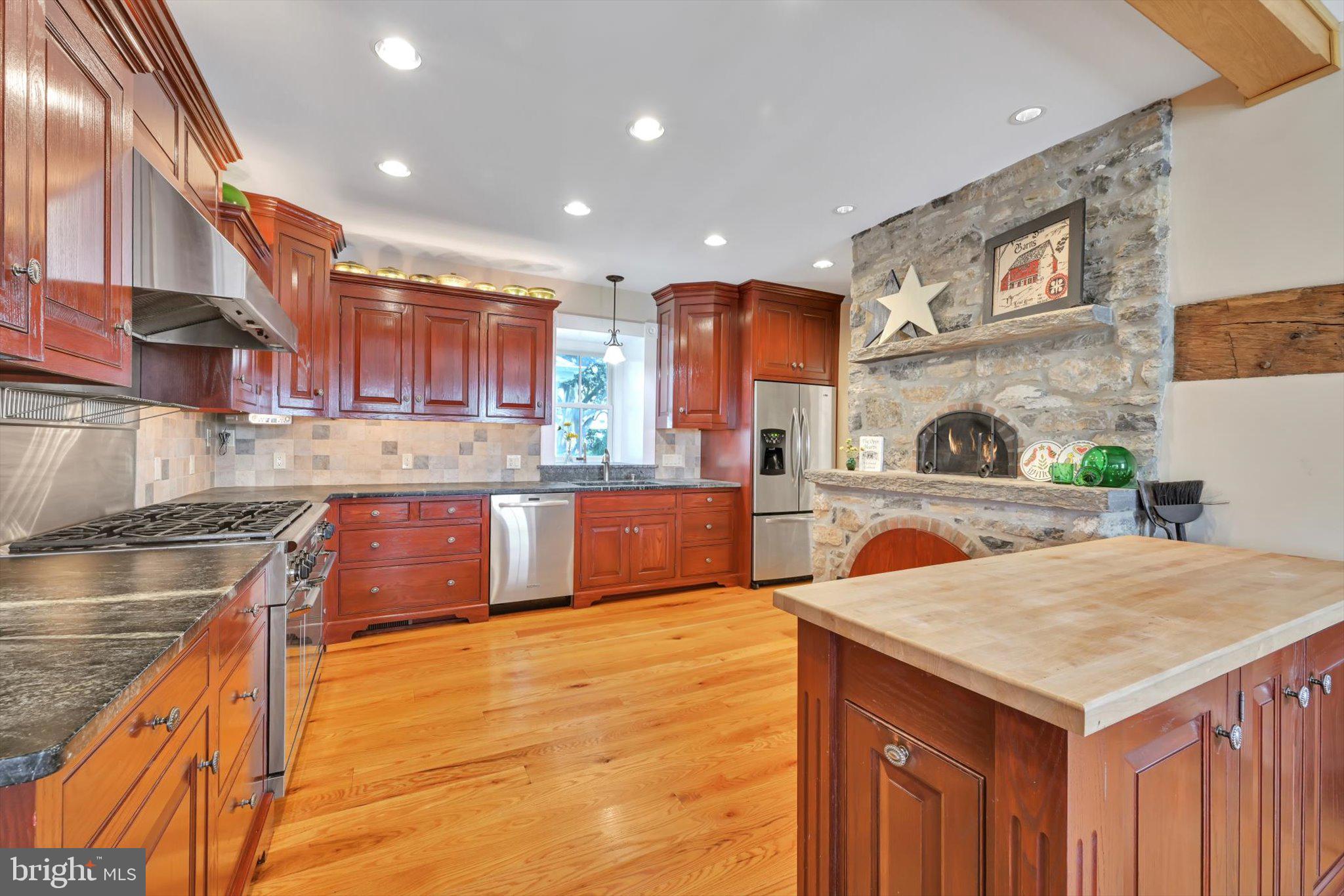 KUTZTOWN - Residential