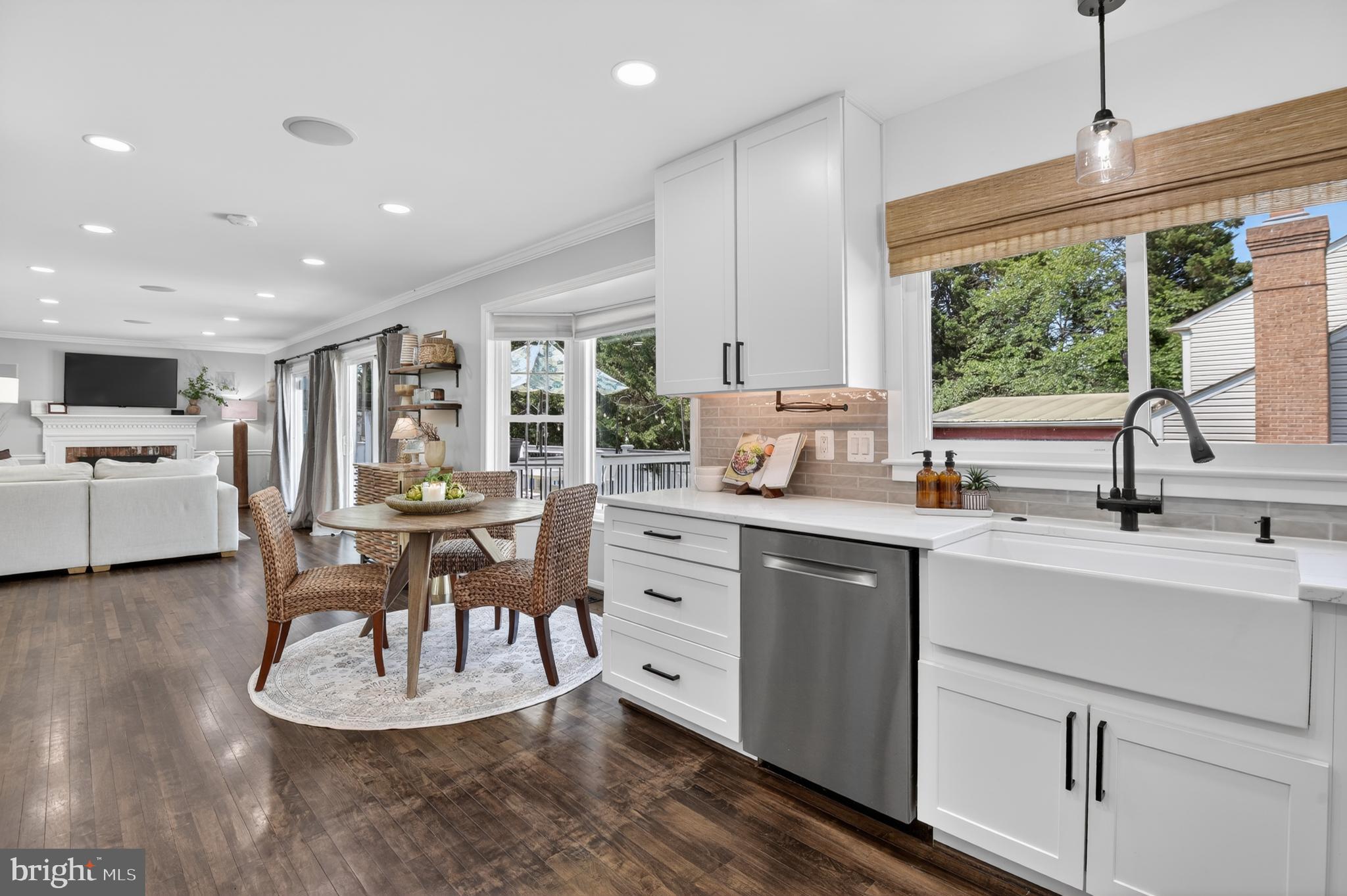 POTOMAC CHASE - Residential