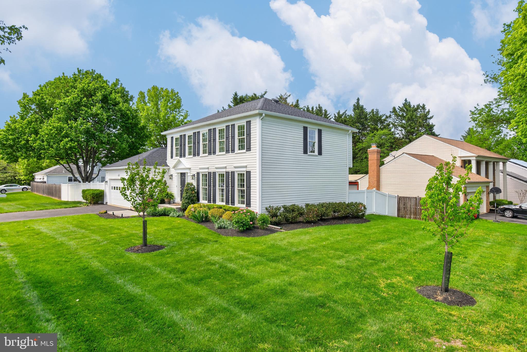 POTOMAC CHASE - Residential