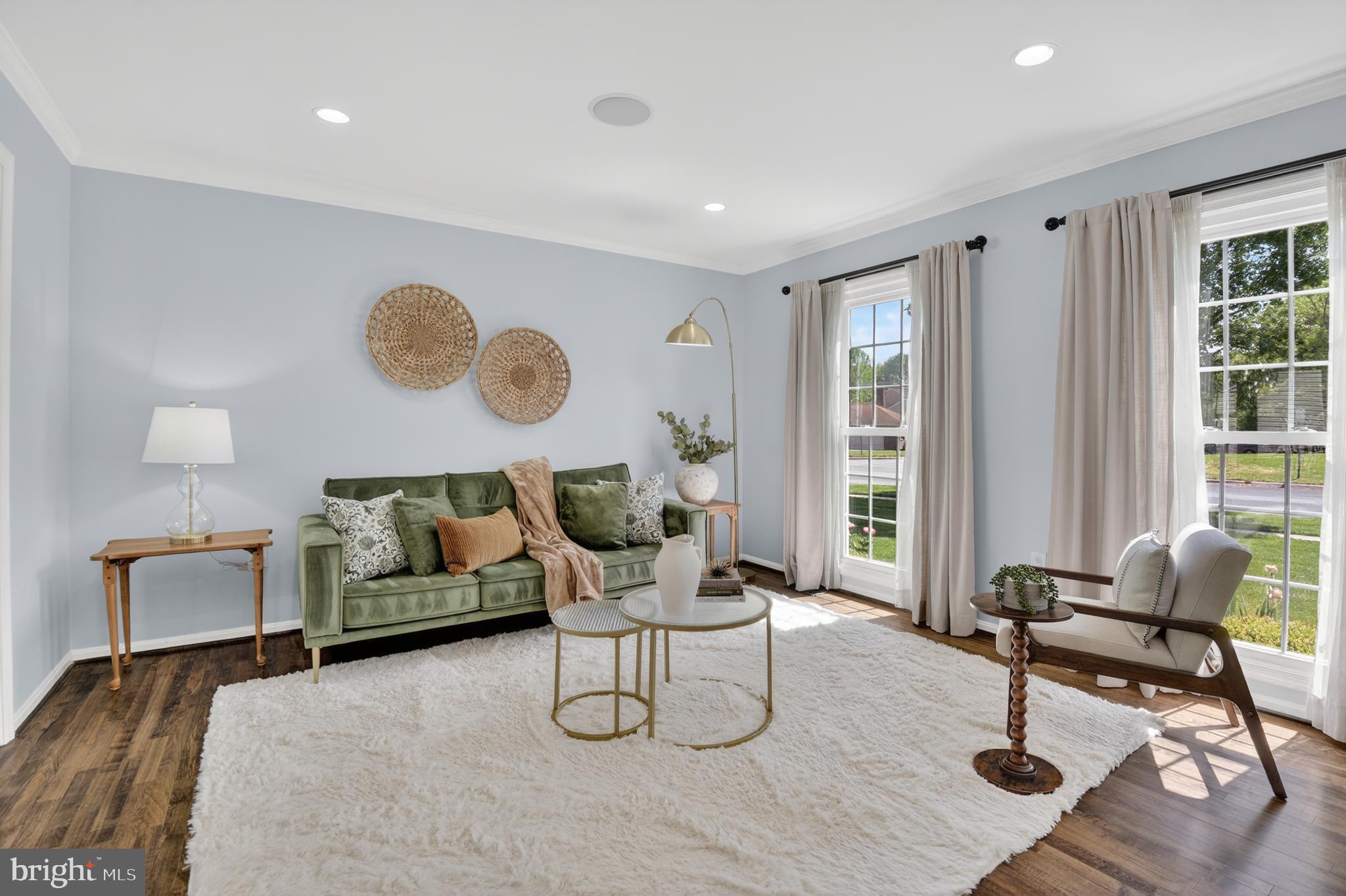 POTOMAC CHASE - Residential