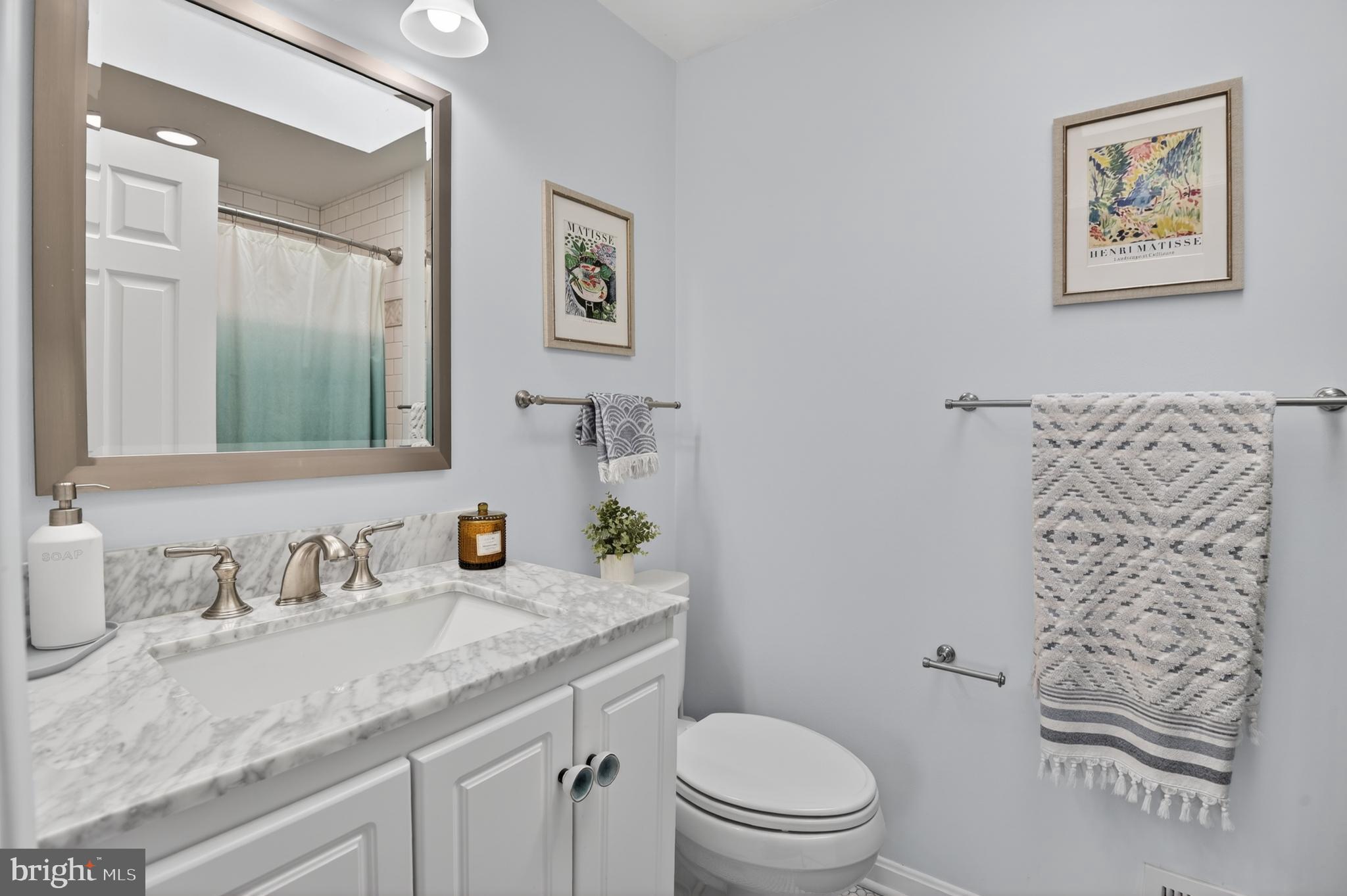 POTOMAC CHASE - Residential