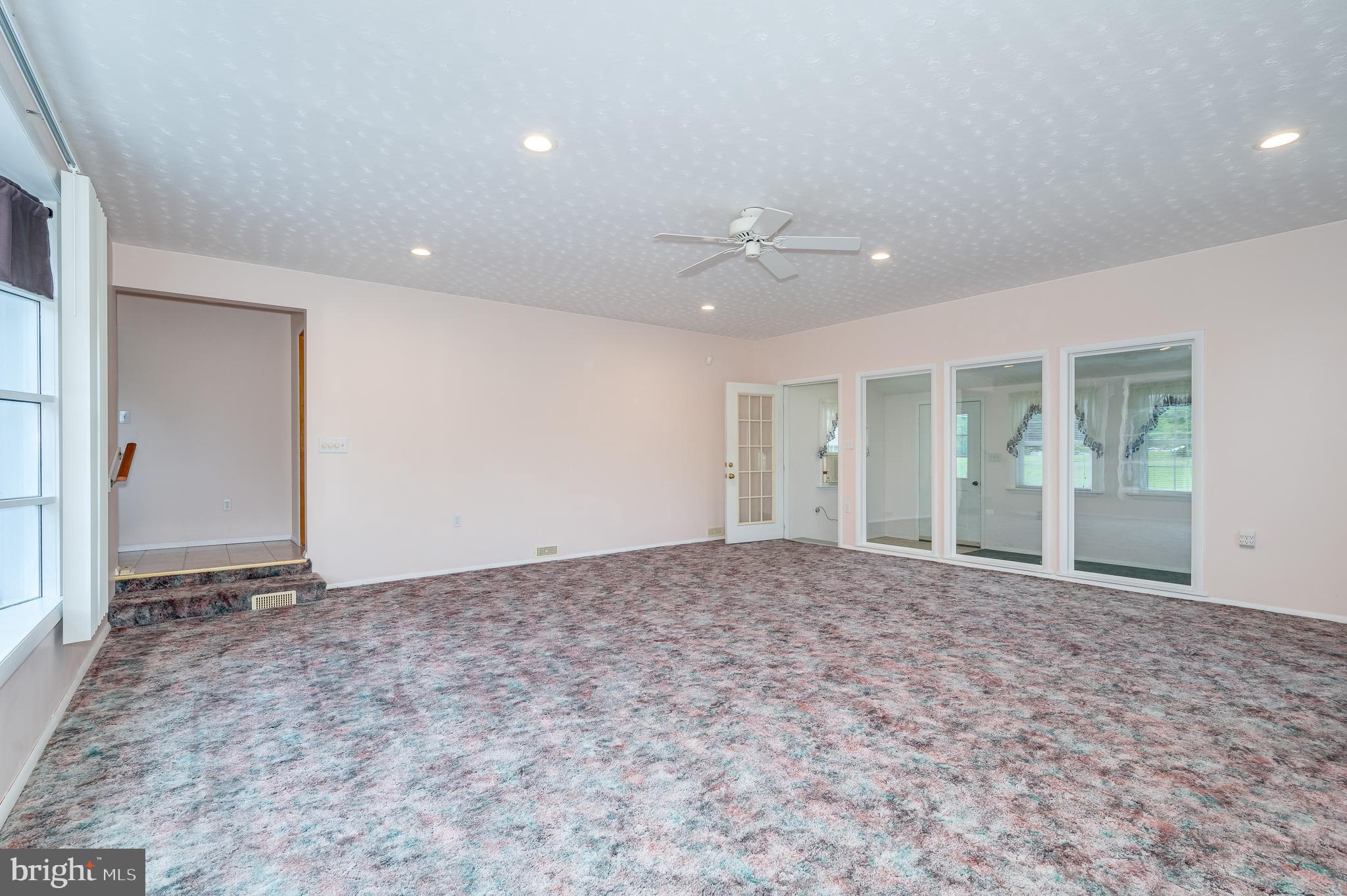 MONTEVALLO HILLS - Residential